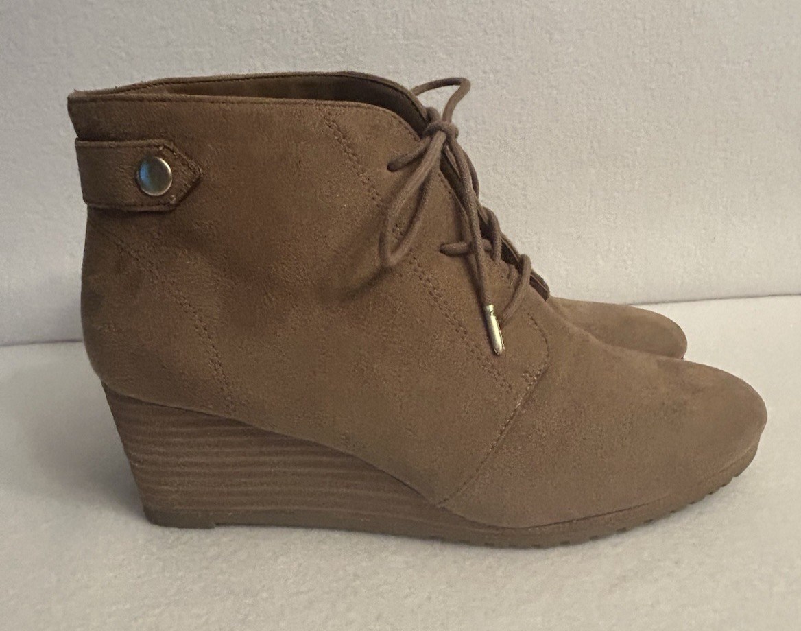 Dr. Scholl’s Be Energized Dakota Ankle Wedge Booties Brown Fabric Lace Up 7.5M