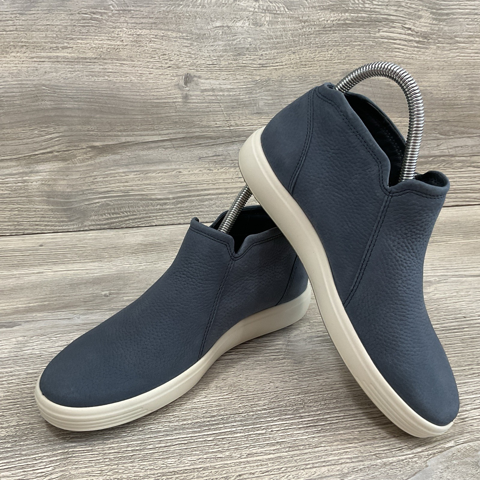 ECCO Soft 7 Low Bootie Side Zip Marine Blue Sneaker Women’s EU 37/ US 6-6.5