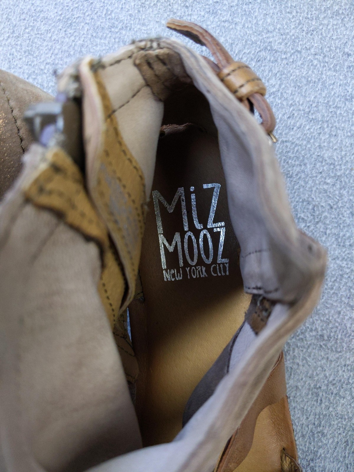 Miz Mooz Sandals Shoes Womens 7.5 38 Brown Leather Gladiator Zip Strappy Flat