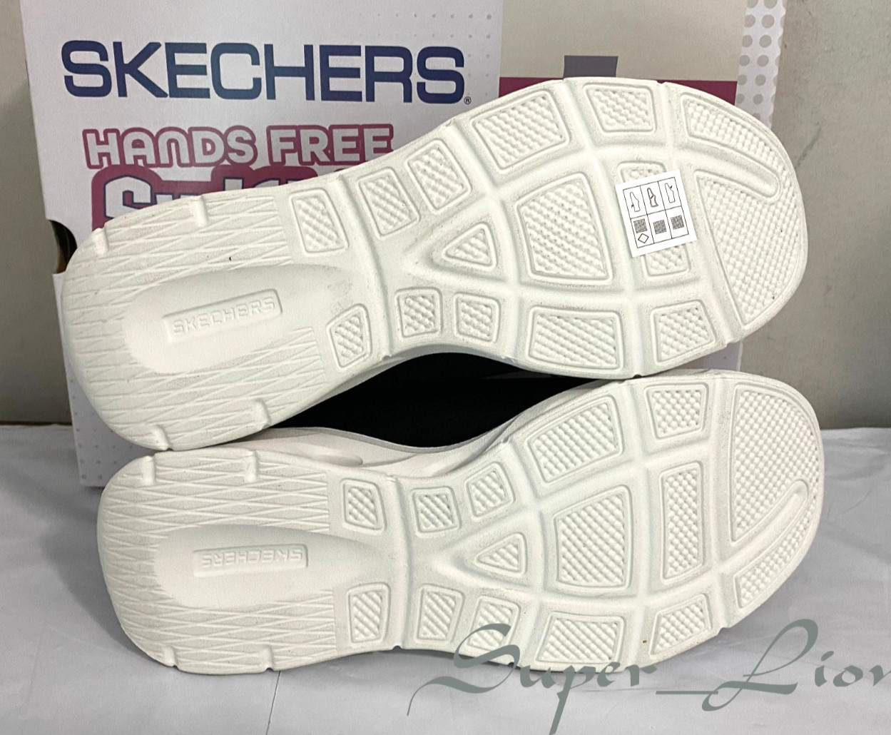 NEW Skechers Women’s Hands Free Swift Fit Memory Foam Shoes – PICK SIZE – BLACK