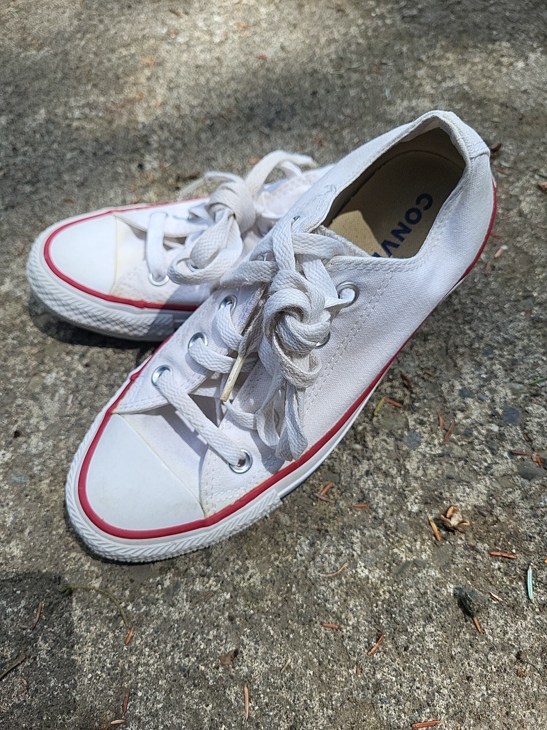 Converse All Stars Mens 4 Womens 6 White M7652