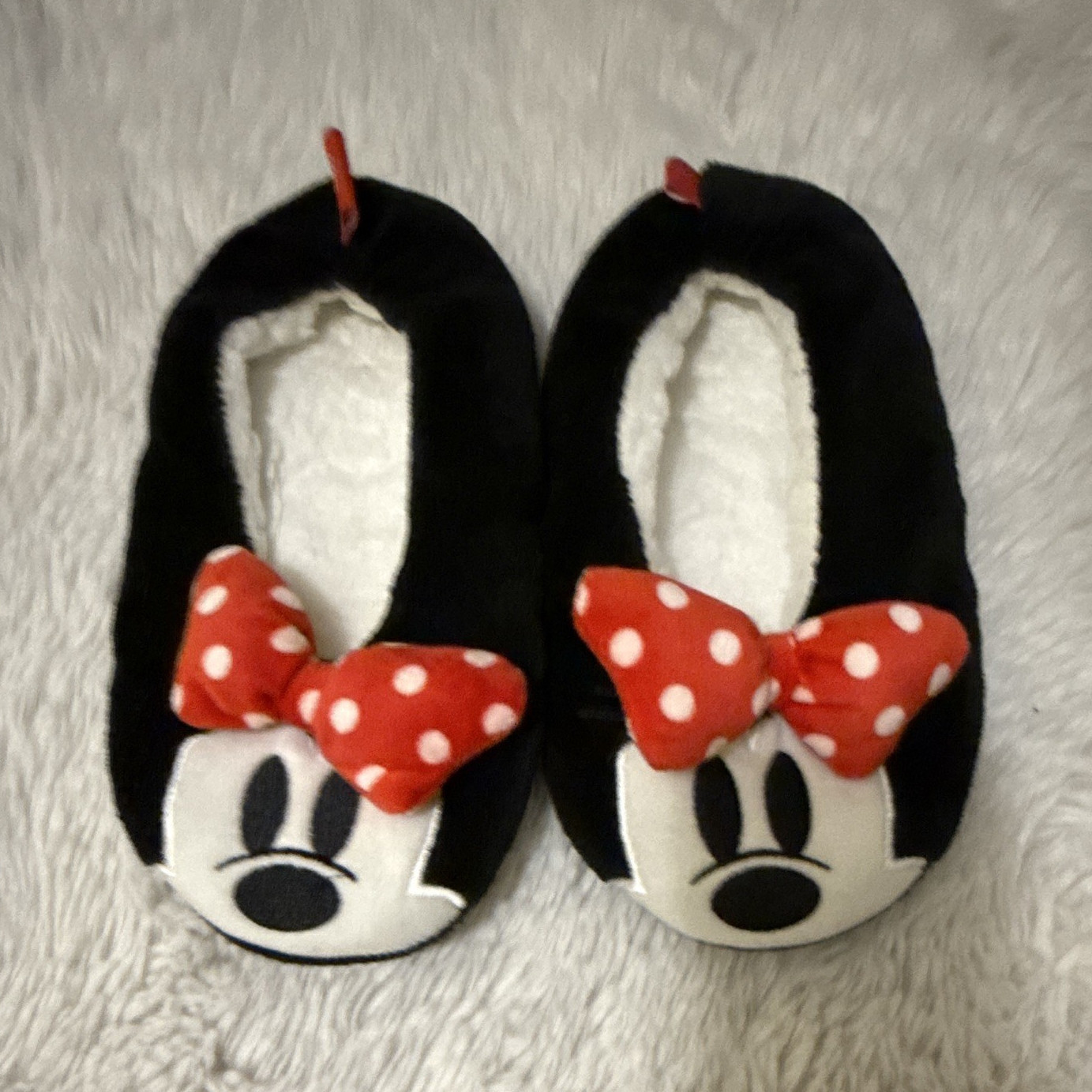 Disney Minnie Mouse Kids Slip-On Faux Fur Non-Slip Slippers S/M Bow