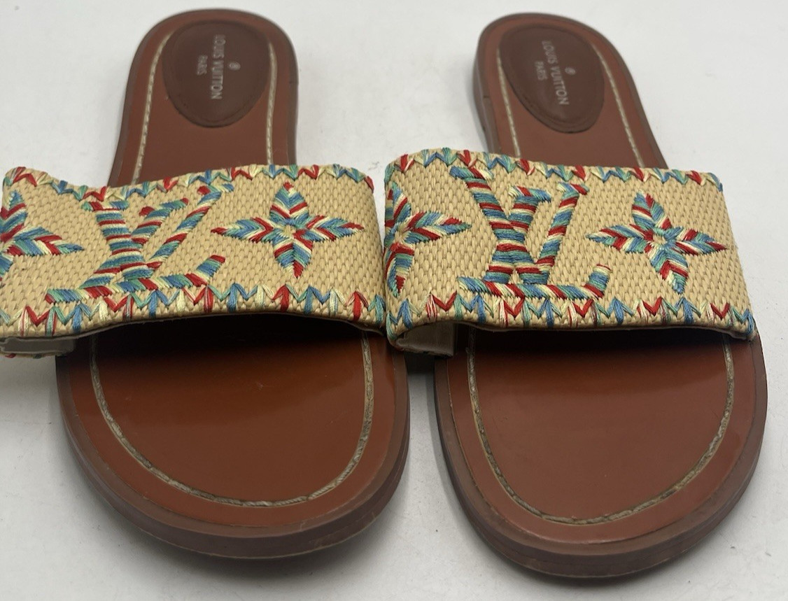 Louis Vuitton Women’s Size 9 (40) Beige/Multicolor Slip On Sandel’s