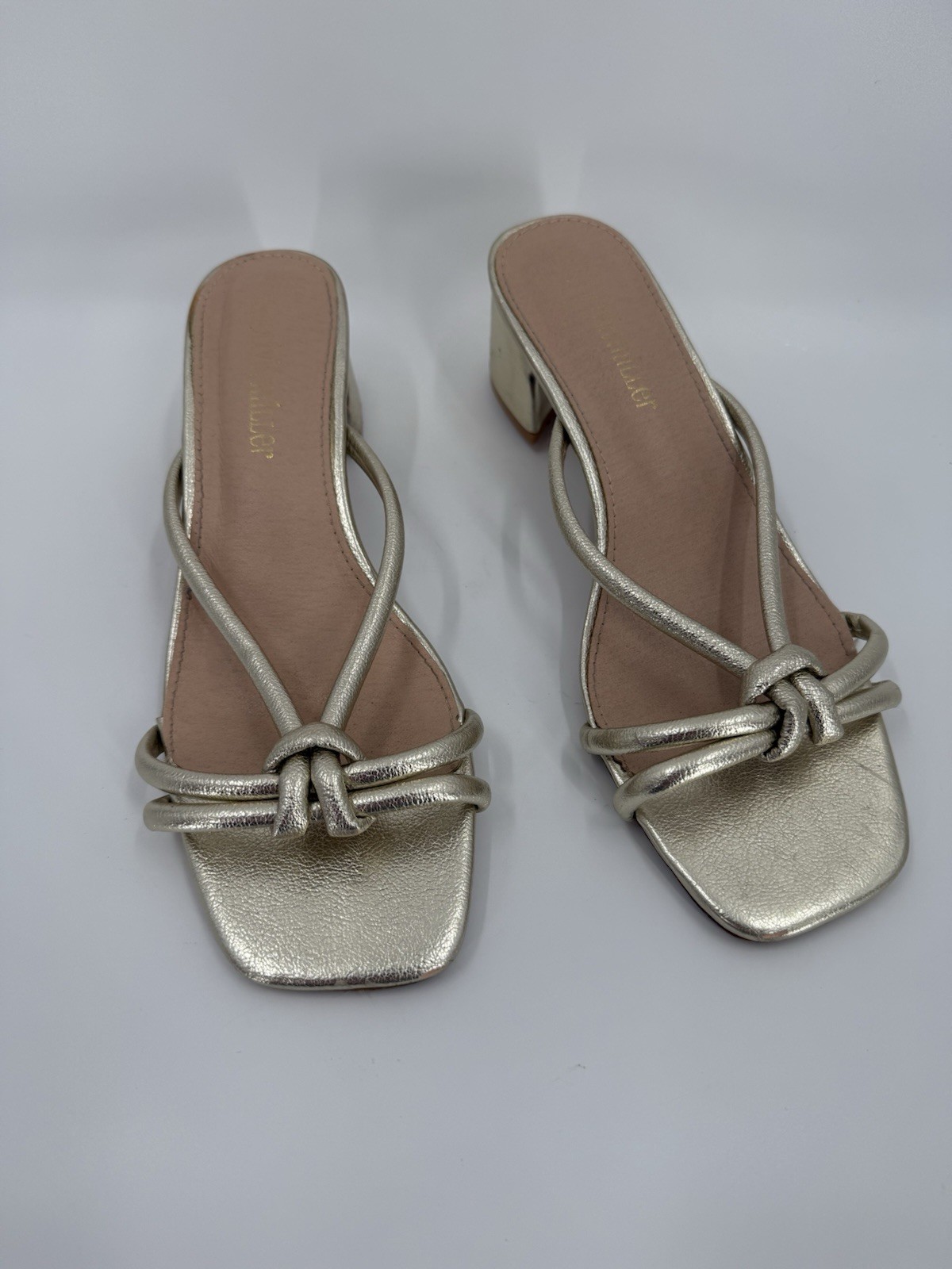 Olivia Miller Women’s Emerald Gold Metallic Sandal Block Heel Size US 9