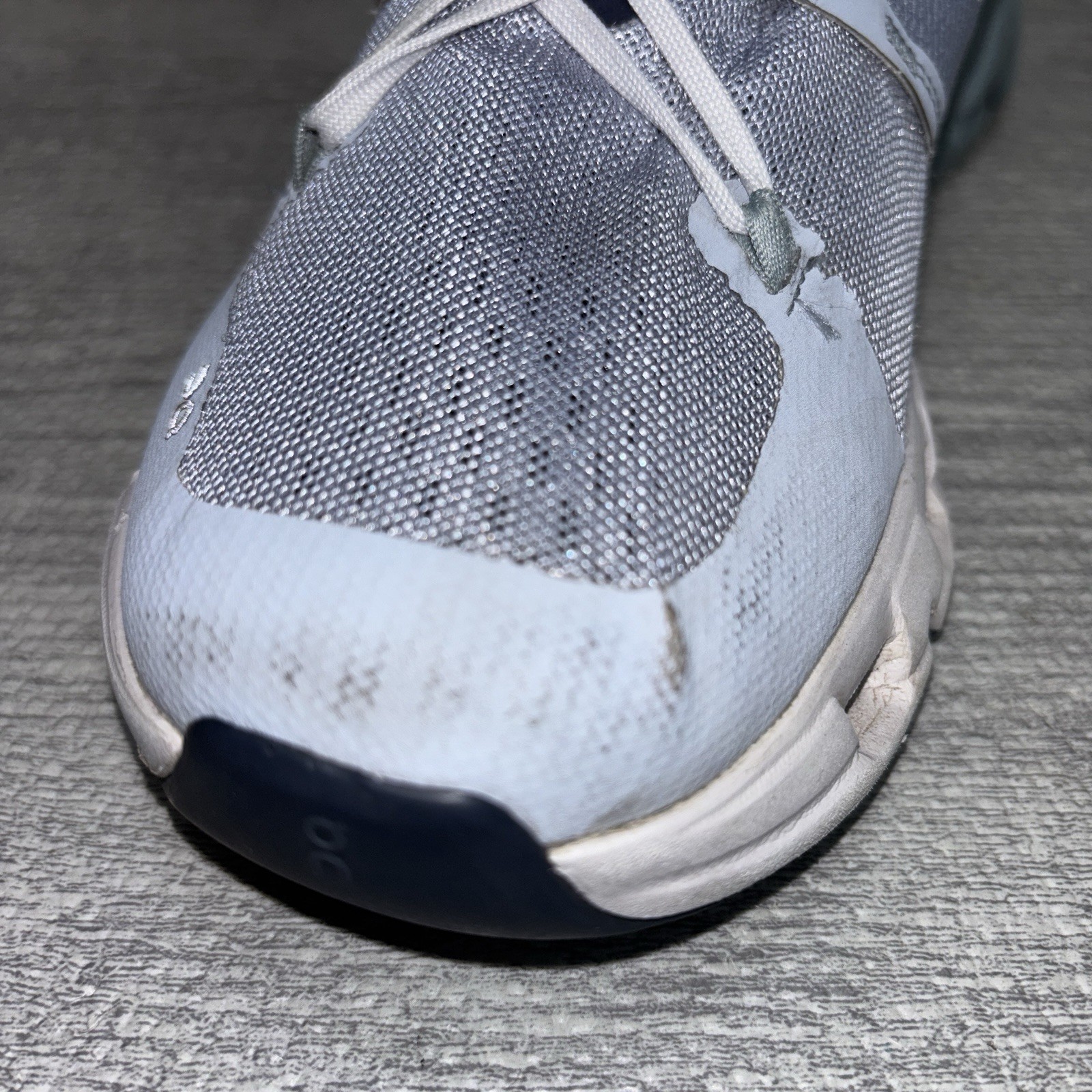 On Cloud Cloudflyer 4 Womens Running Shoes Sneakers Size 10 Blue Gray