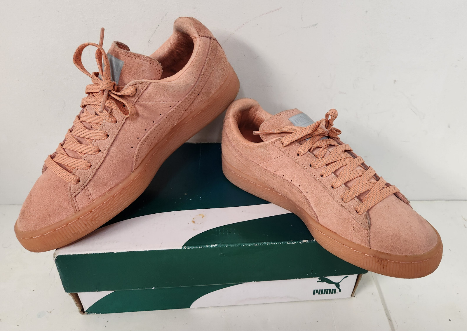 Puma 362303-08 Suede Classic Mono Reflced Desert Flower Women’s Shoes, Size 7.5