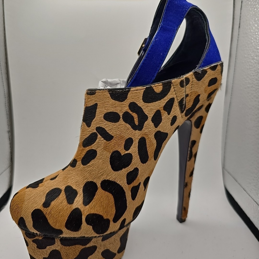 London Trash Wynne Heels Sz 8 Pumps Leopard Animal Print Stiletto Pony Hair