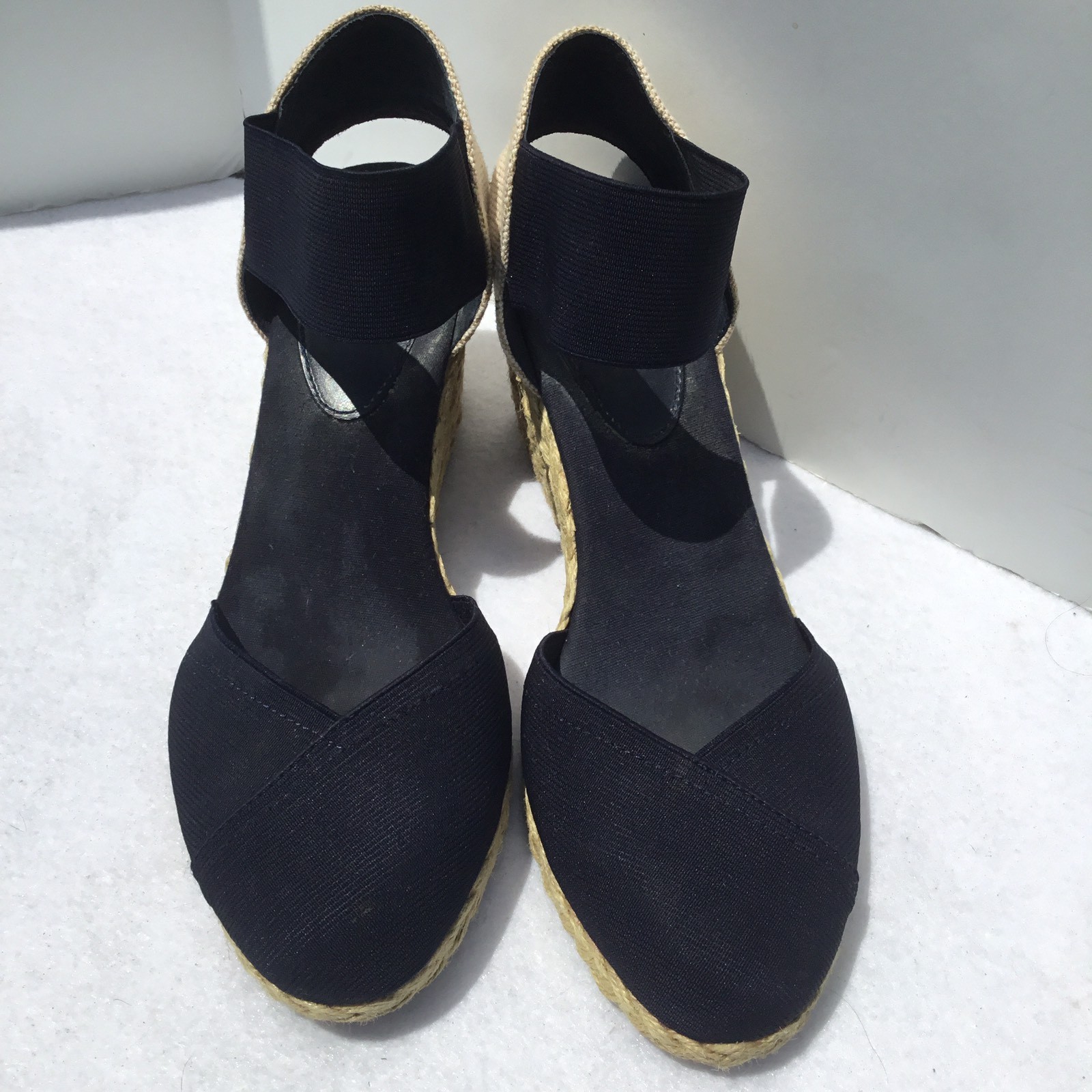 CHAPS Straw Wedge Womans Heel Ankle Strap No Size Measures 9.5″ Long 10″ Insole