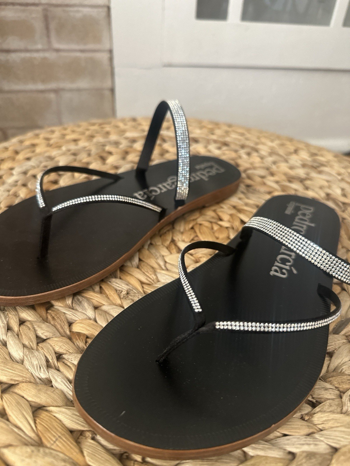 Pedro Garcia Black Leather Rhinestone Thong Flat Slip-On Sandals Women EU 40