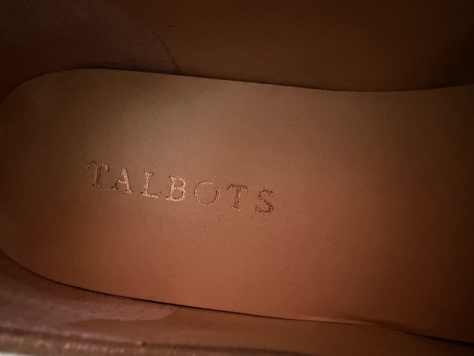 TALBOTS SIZE 9.5 Gold Leather Tassels Loafer Stitch Almond Made in Brazil NWOB