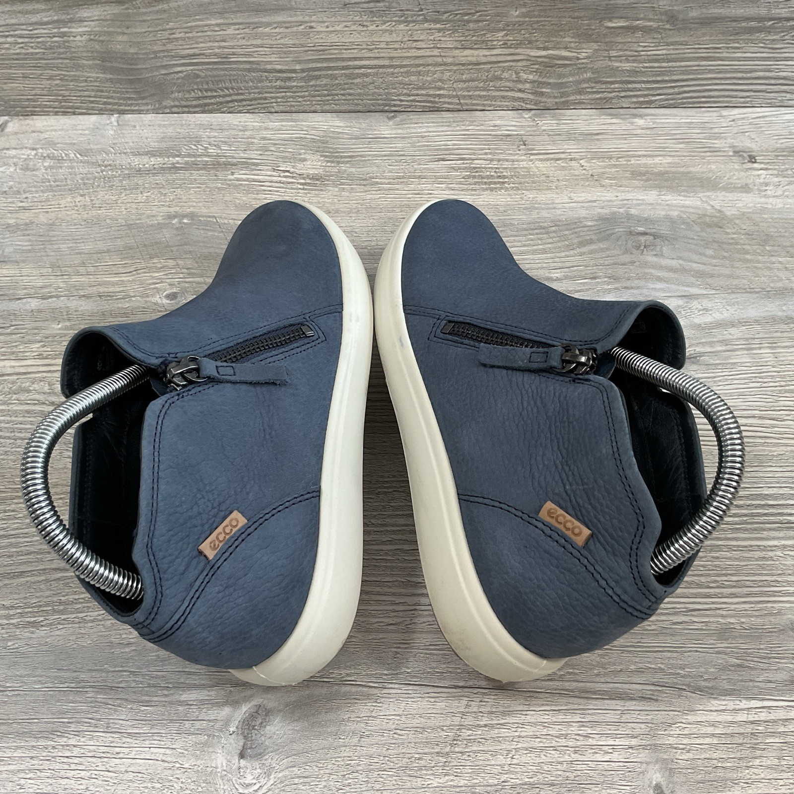 ECCO Soft 7 Low Bootie Side Zip Marine Blue Sneaker Women’s EU 39 / US 8-8.5