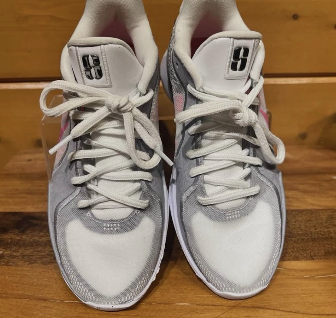 Nike Sabrina 2 Basketball Shoes pink/white/gray Sz 6.5 women’s
