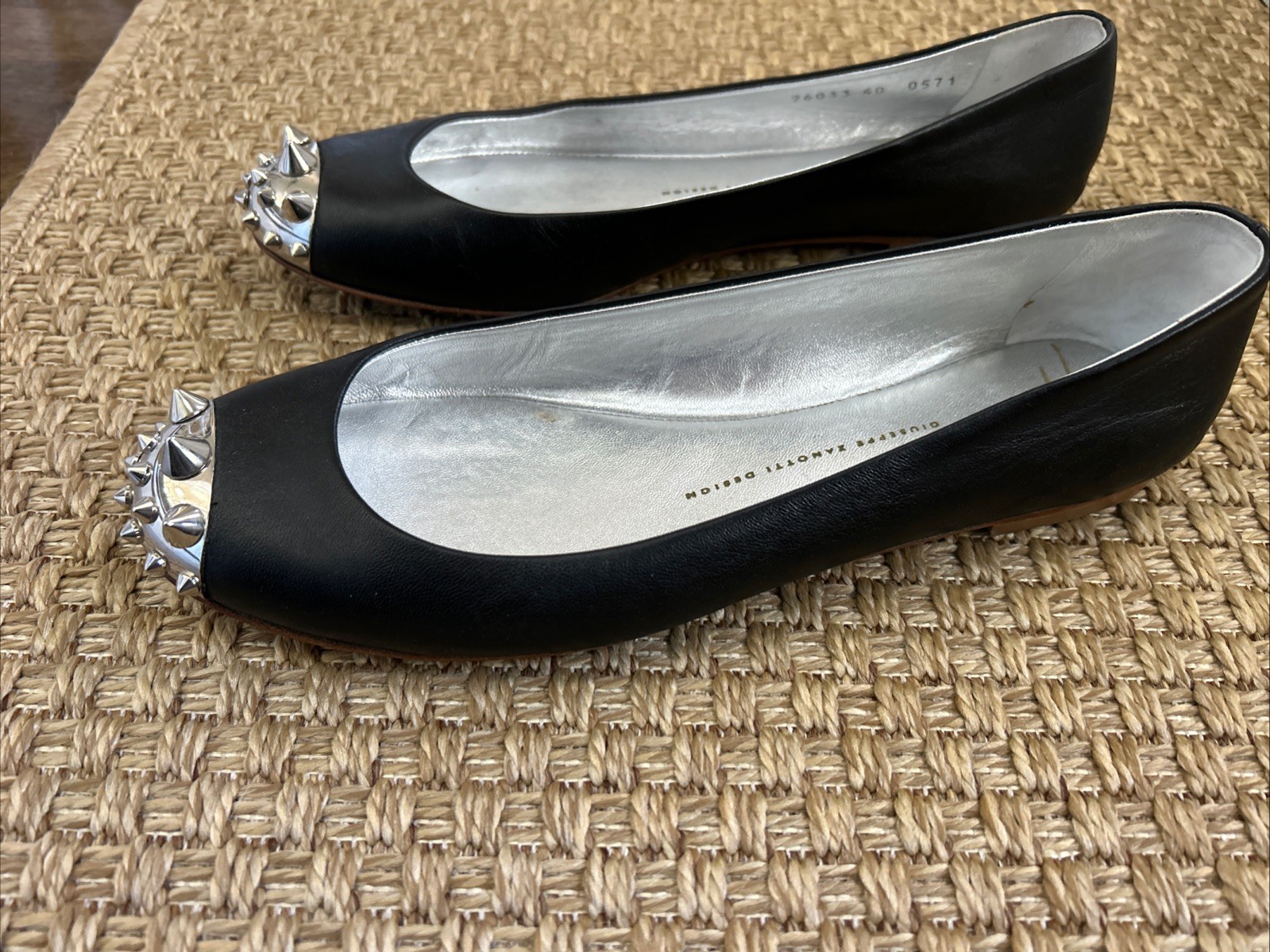 GIUSEPPE ZANOTTI Studded Round Toe Ballet Flats~Black/Silver~ 40