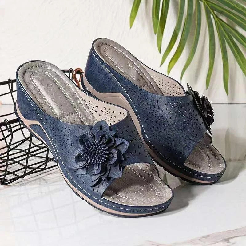 Summer Women Slippers Platform Female Sandals Fashion Flower Hollow Wedge Beach