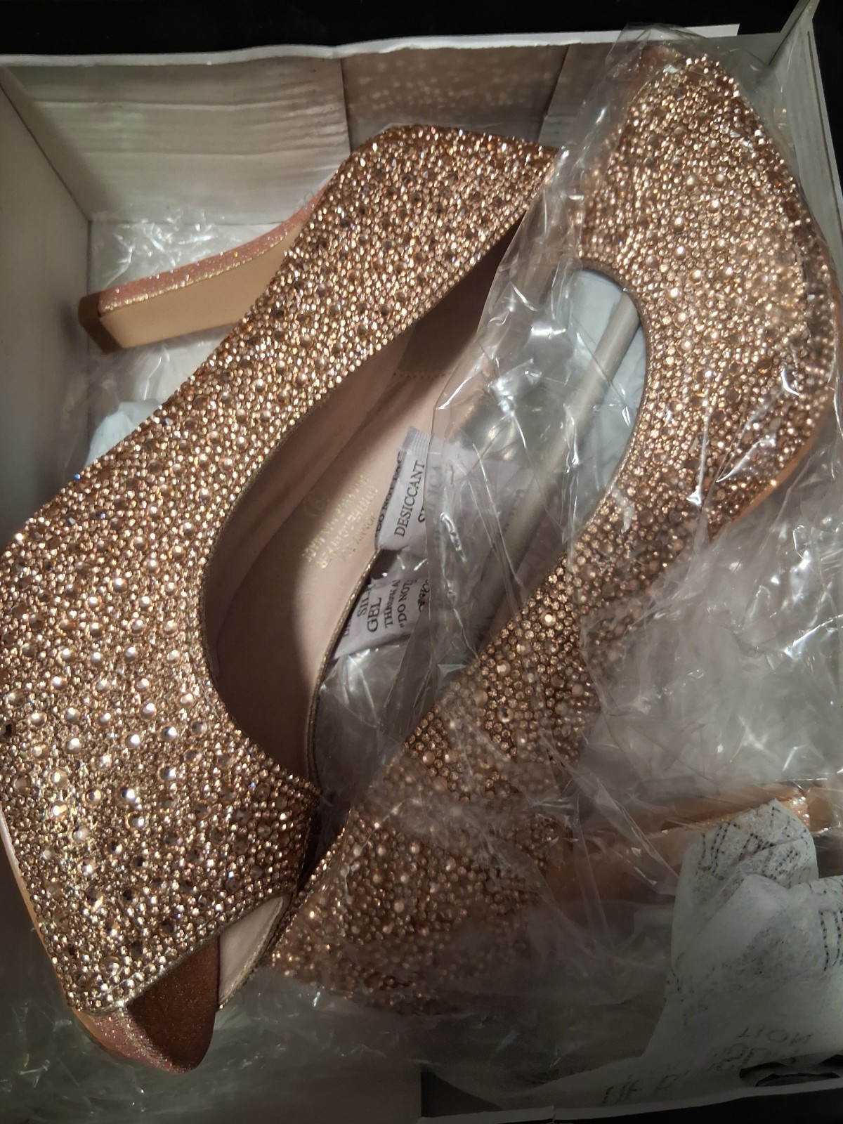 De Blossom Collection Rose Gold Rhinestone Peep Toe Block Heel Pumps US 9