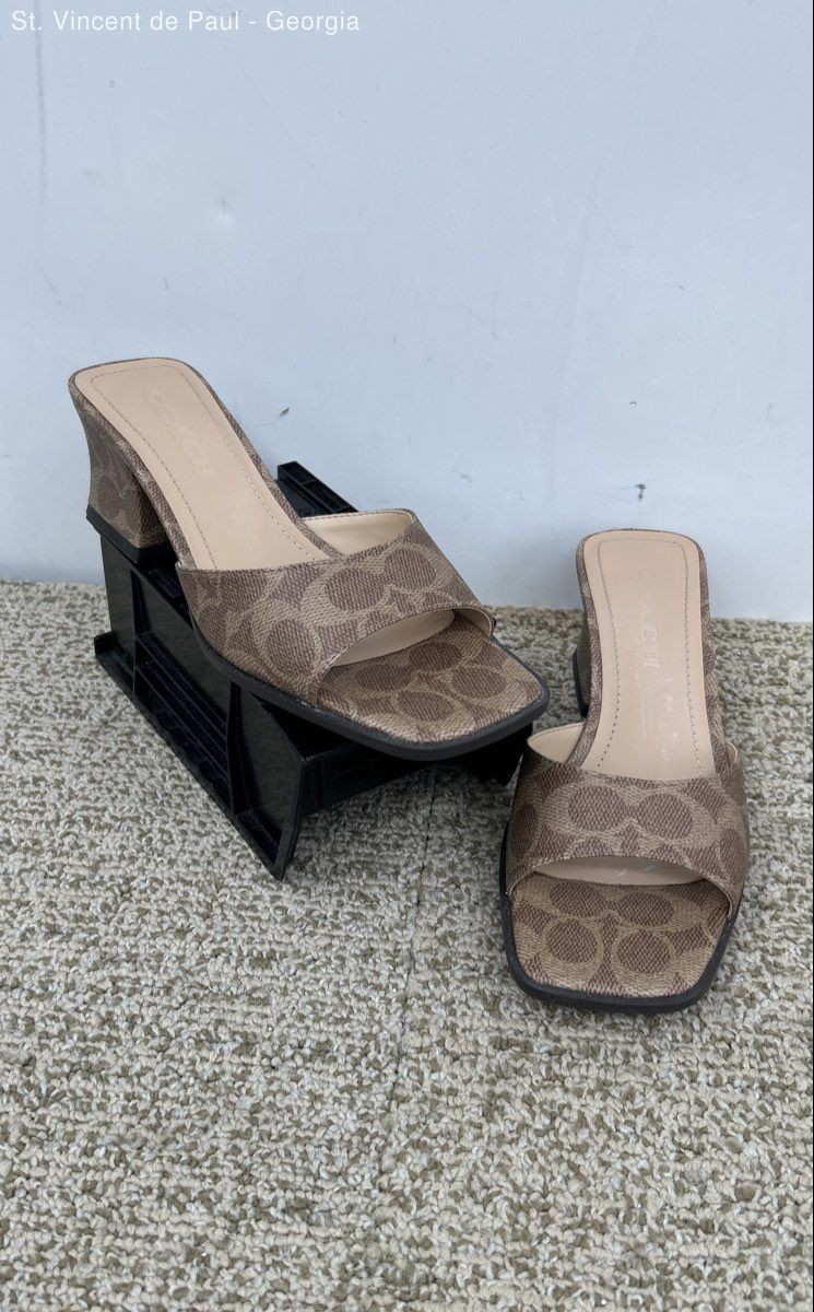 Coach Brown Geometric Sculpt CC Block Heel Women’s Size 6.5 Logo Designer