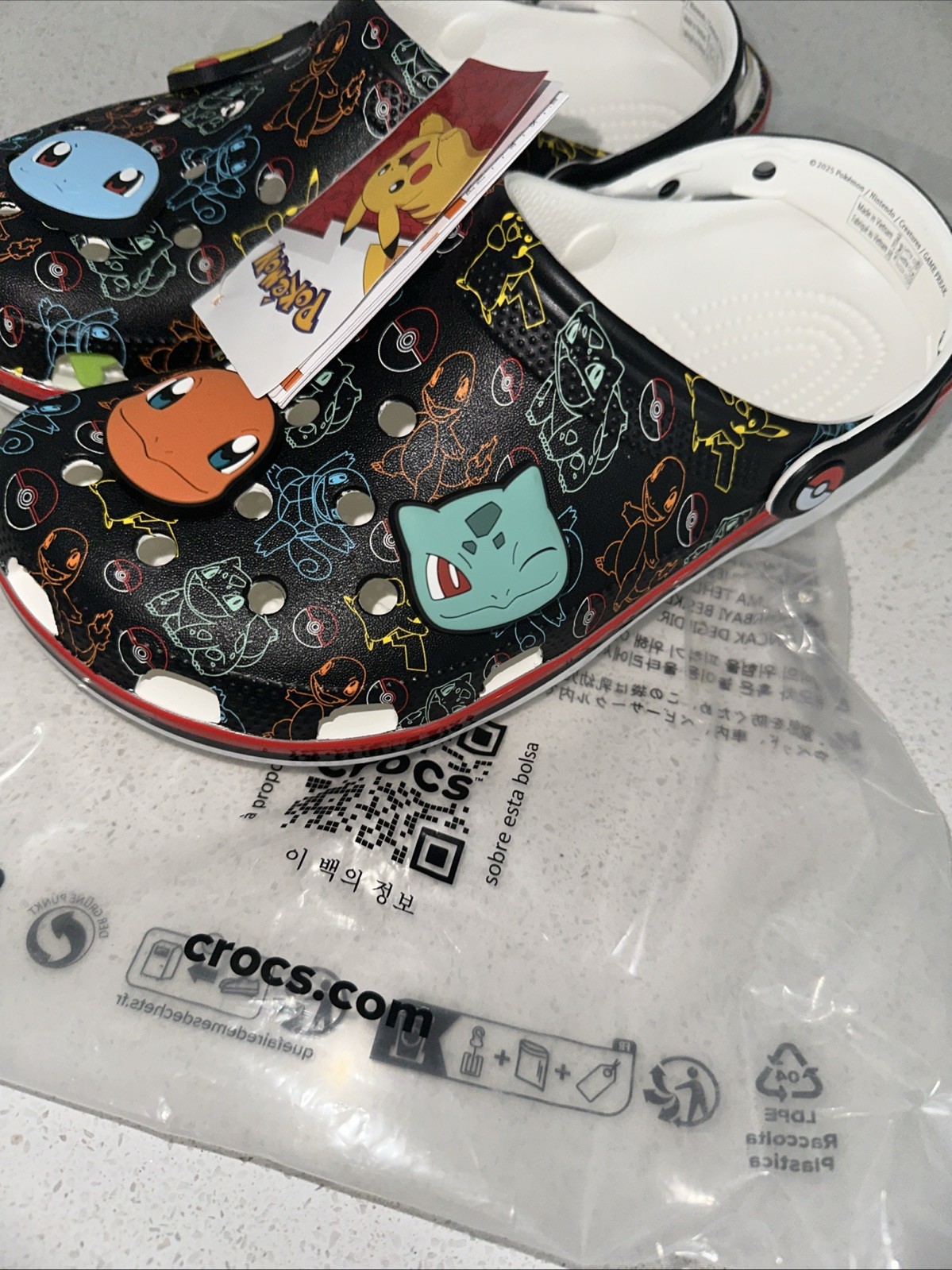 Crocs Classic Clogs Pokemon Starters Size US 7M/9W Brand New DS