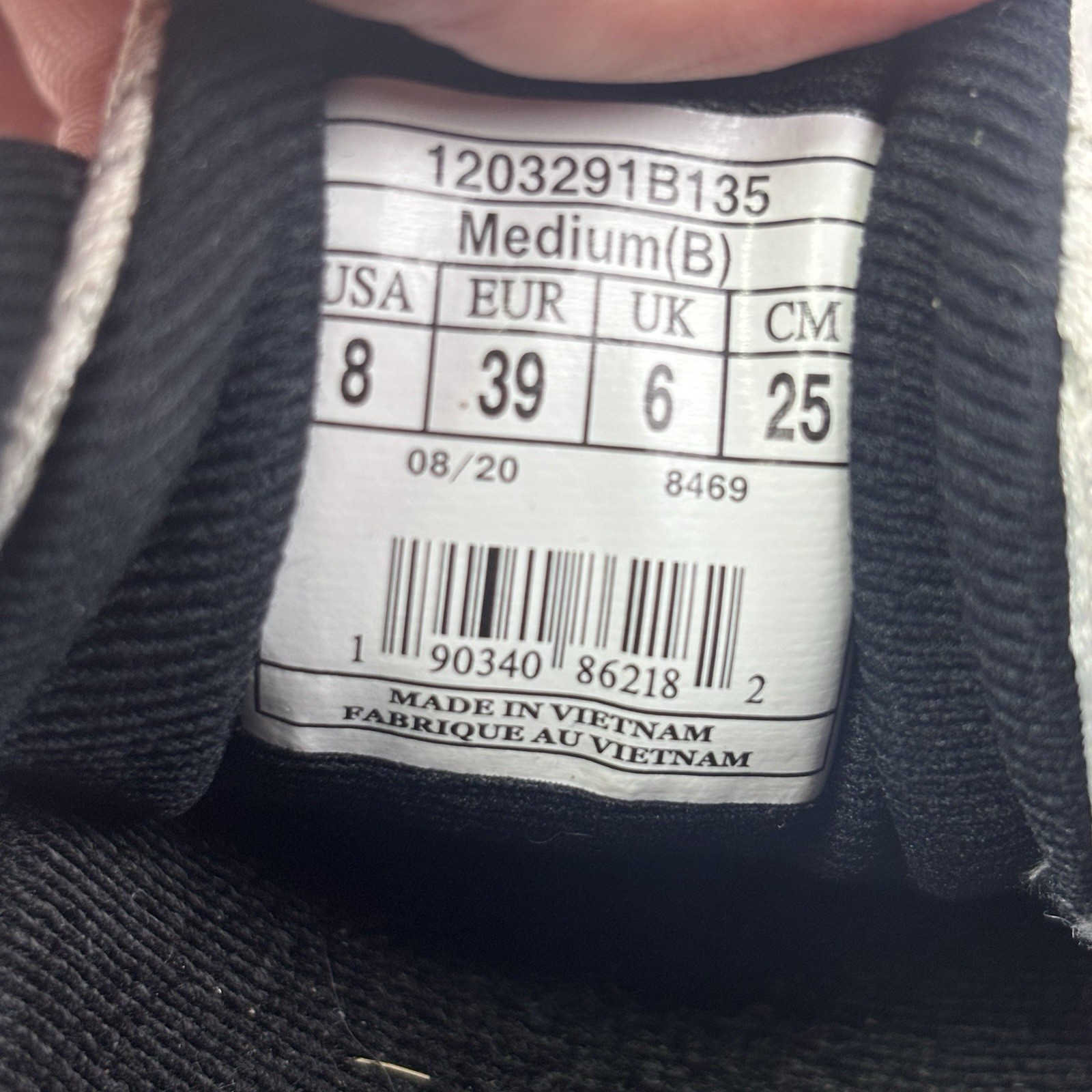 Brooks Adrenaline GTS 21 Womens 8 B Black White Running Shoes 1203291B135