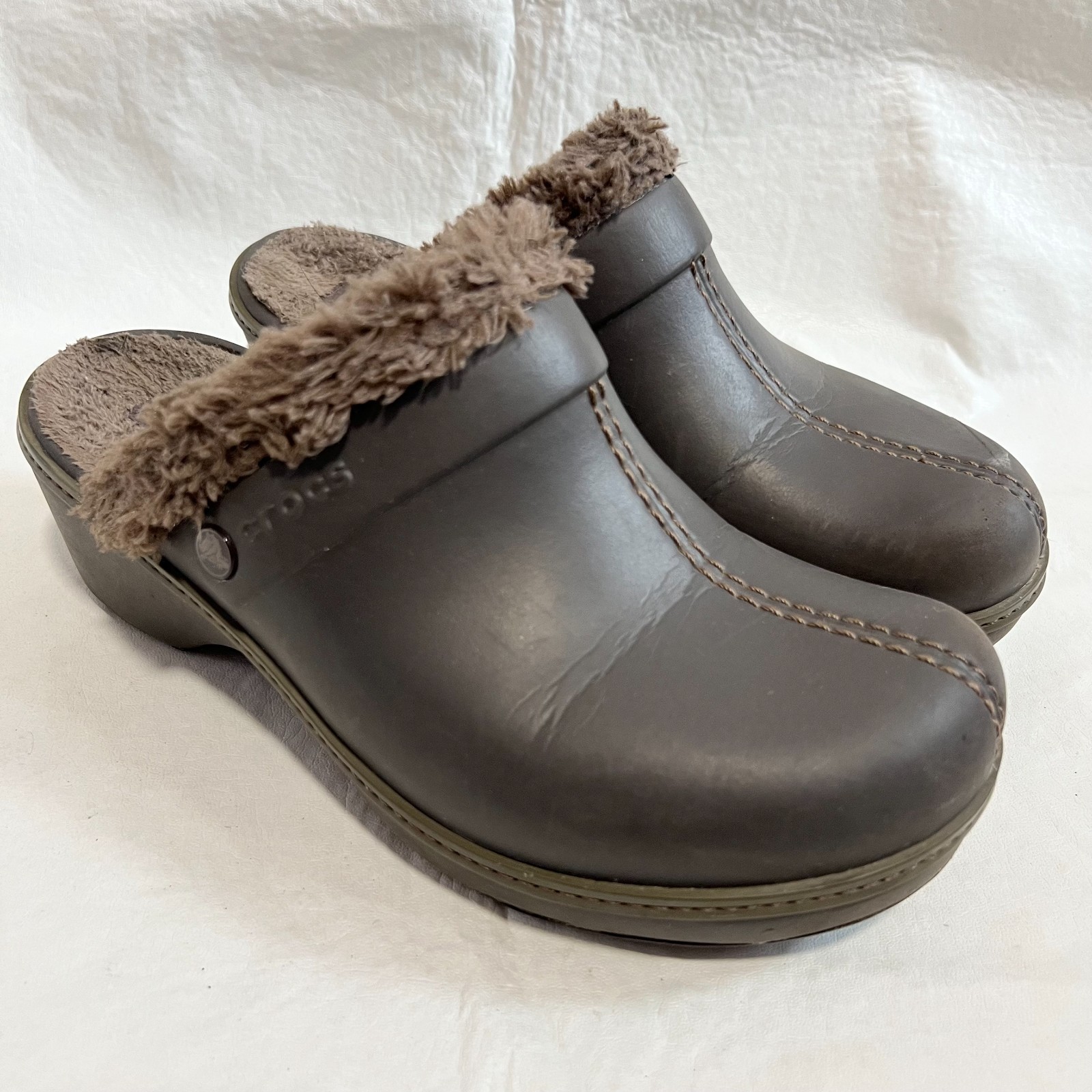 Crocs Cobbler Eva Lined Clog Mule womens 9 brown furry lining block high heel