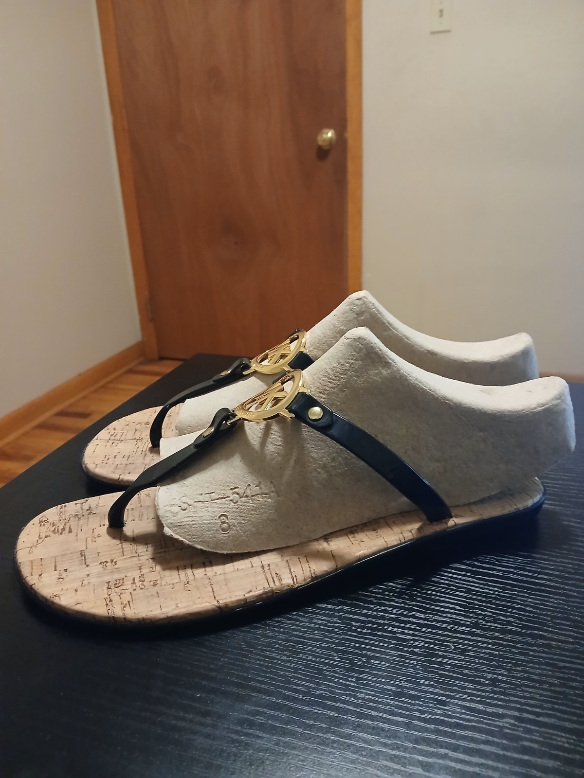 Michael Kors Flat Thong Sandals with MK Logo – estimate size 7.5 (not marked)