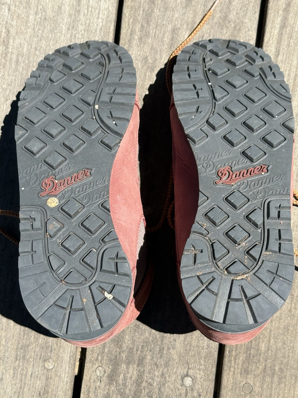 Danner Women’s Hiking Boots – 8.5