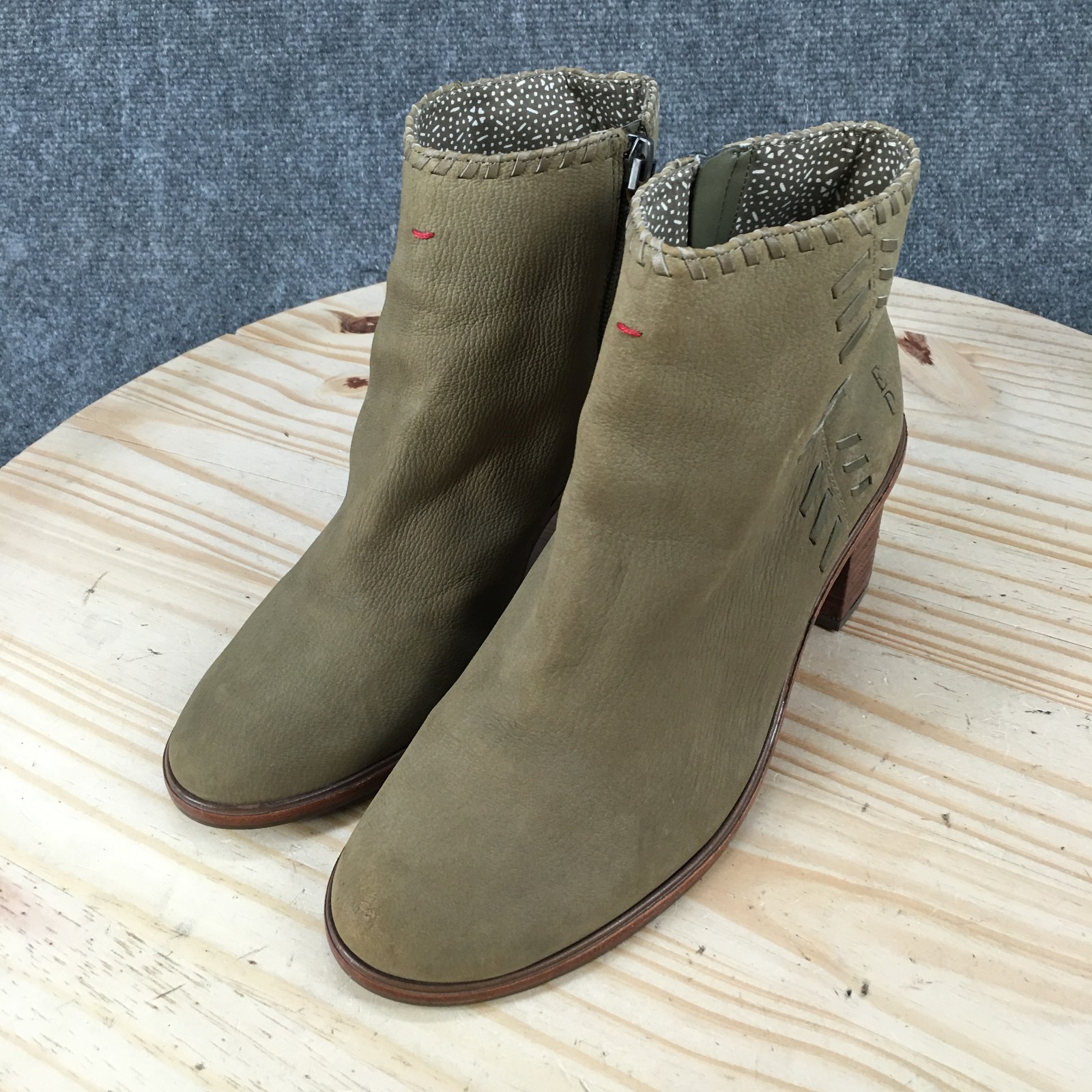 ED Ellen DeGeneres Boots Womens 8.5 M Susumu Ankle Block Heel Leather Green
