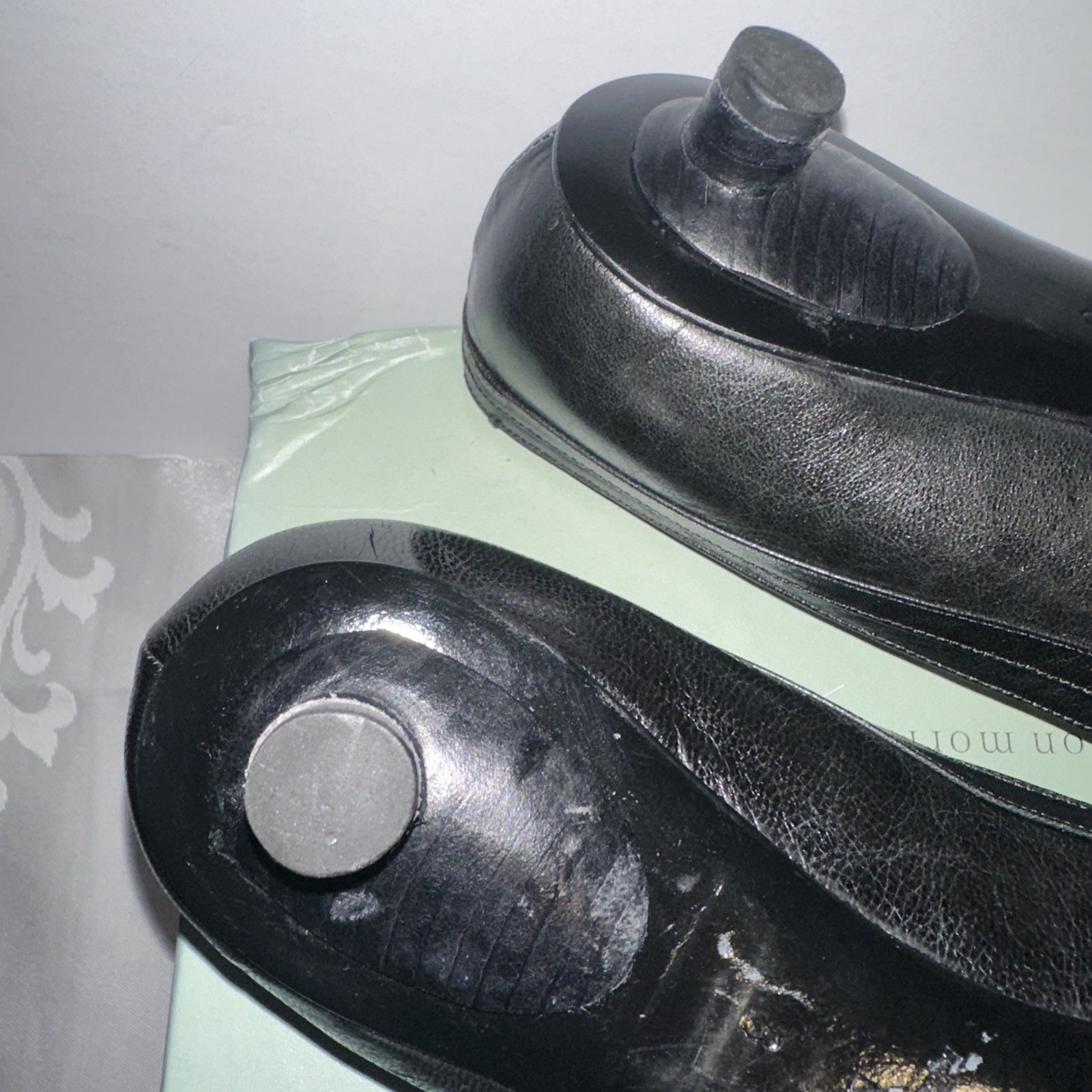 Vintage Sigerson Morrison Black leather Flat with small peg heel