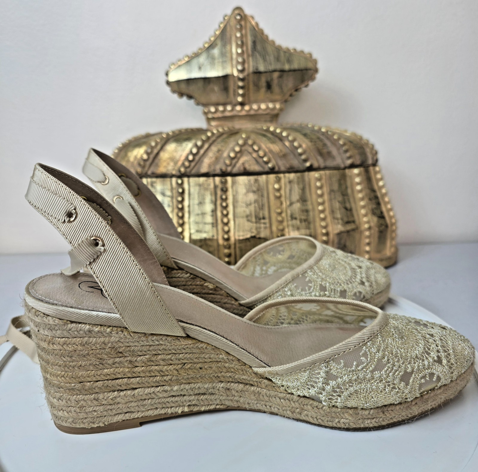 ADRIANNA PAPELL «Penny» Ivory Lace Espadrilles Wedge Natural Barcelona Mesh Sz 9