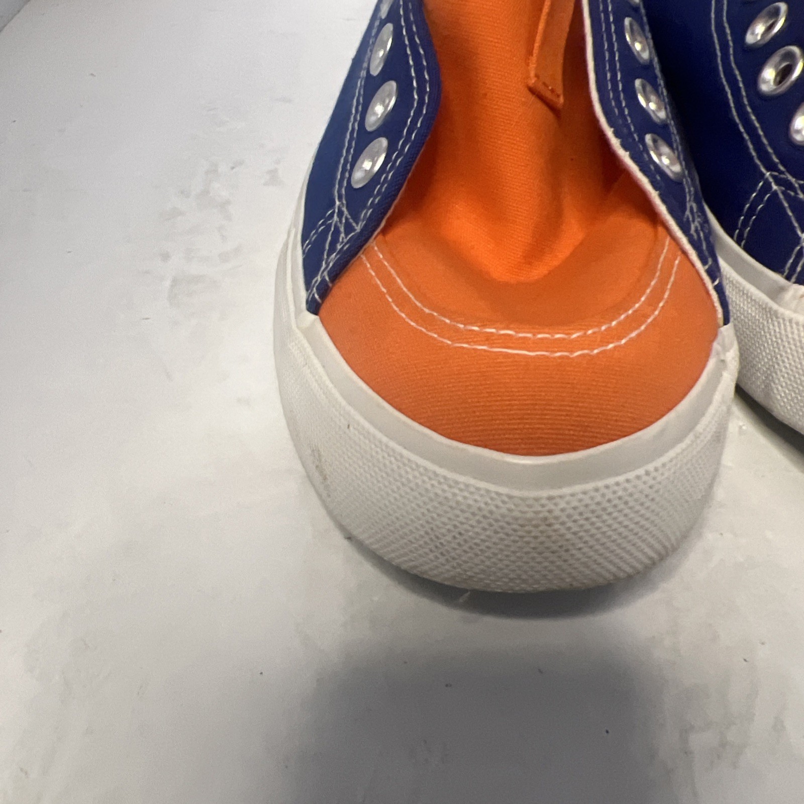 Skicks U Of F Florida Gators Swamp Canvas Low Top Sneakers Women 11 Men’s 9