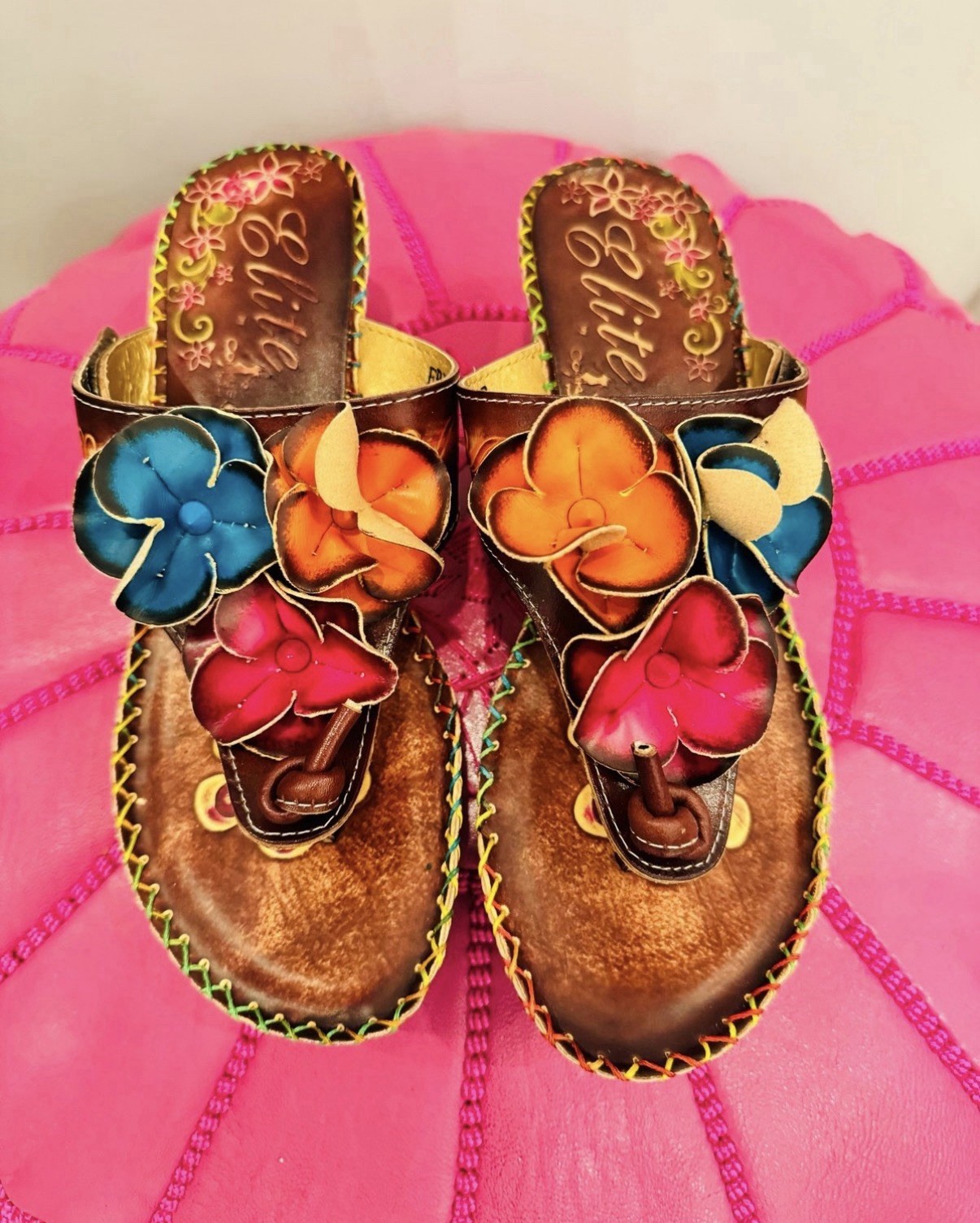 Elite By Corkys Size 7 Women’s Leather Flower Sandals. NWOB