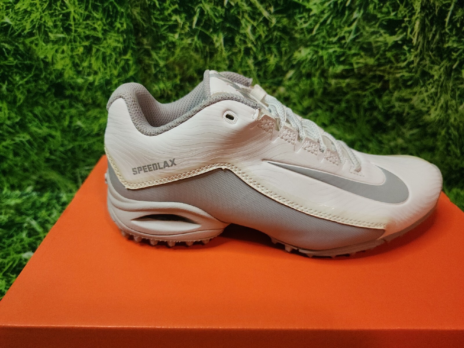 Nike LaCrosse Women’s Speedlax 5 Turf Shoes White/Wolf Grey Size 6.5