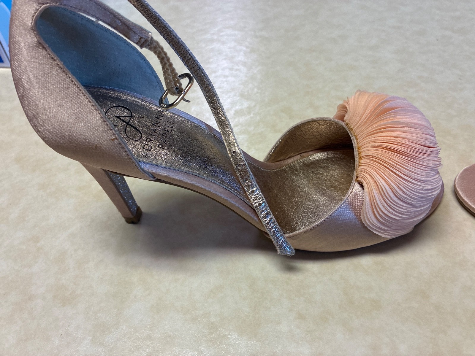 Adrianna Papell High Heels Gracie Blush Pink Peach Size 6.5 6 1/2 GUC