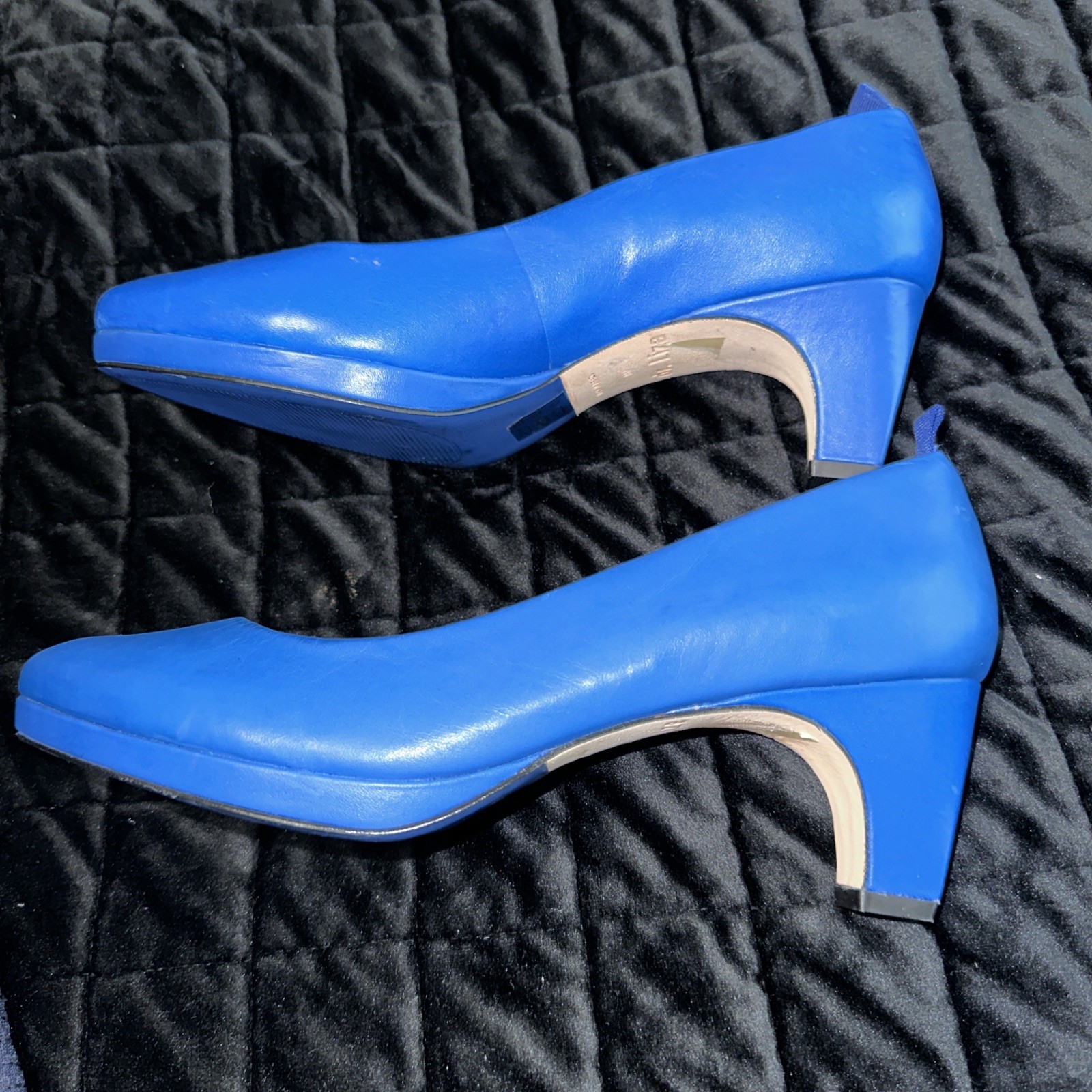 Dr Liza Blue Med Heel Shoes 8M Made In Brazil NWOB