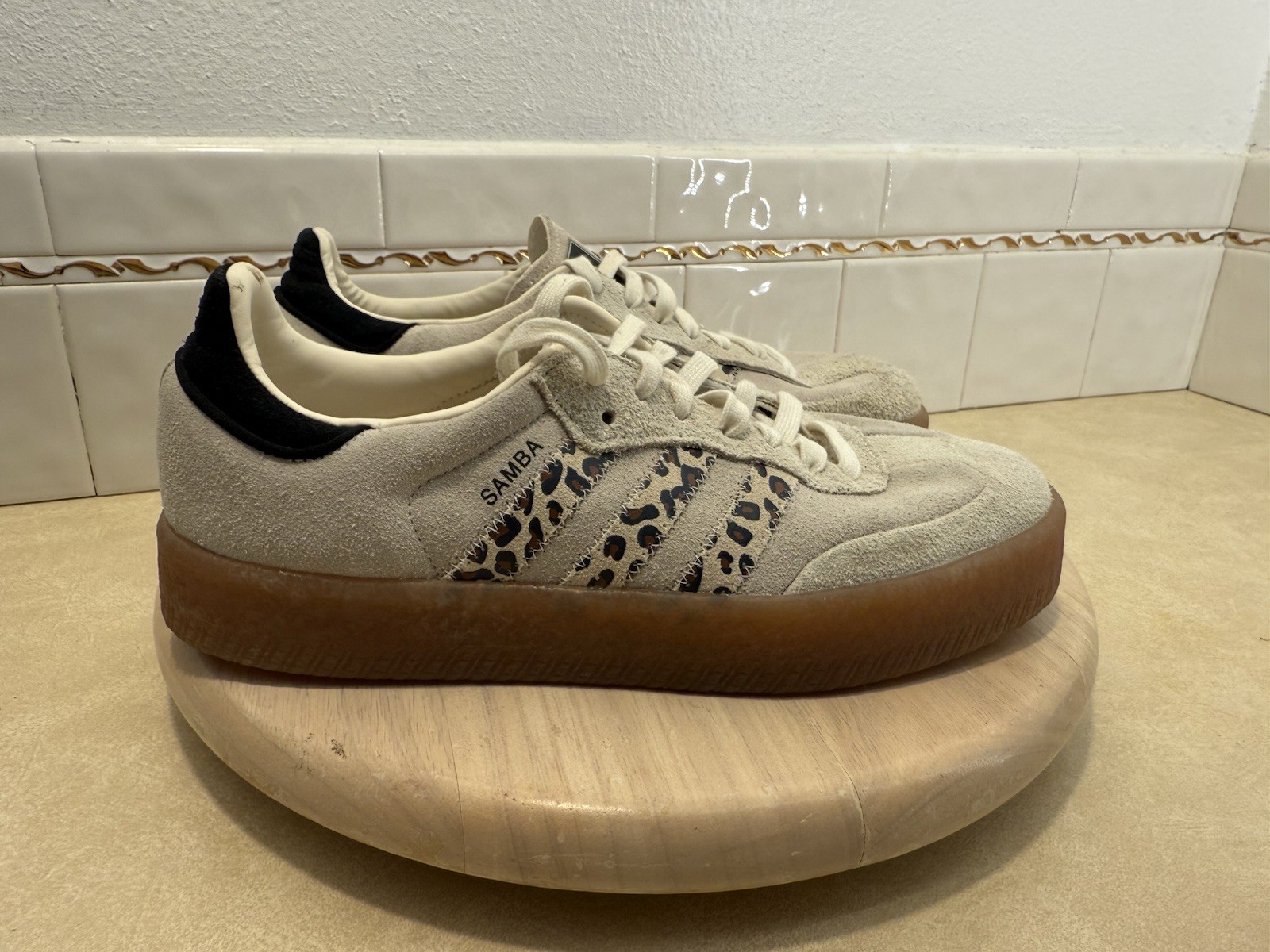 ADIDAS Women’s Samba Sambae Cream Leopard Shoes JI4226 Gazelle S 10