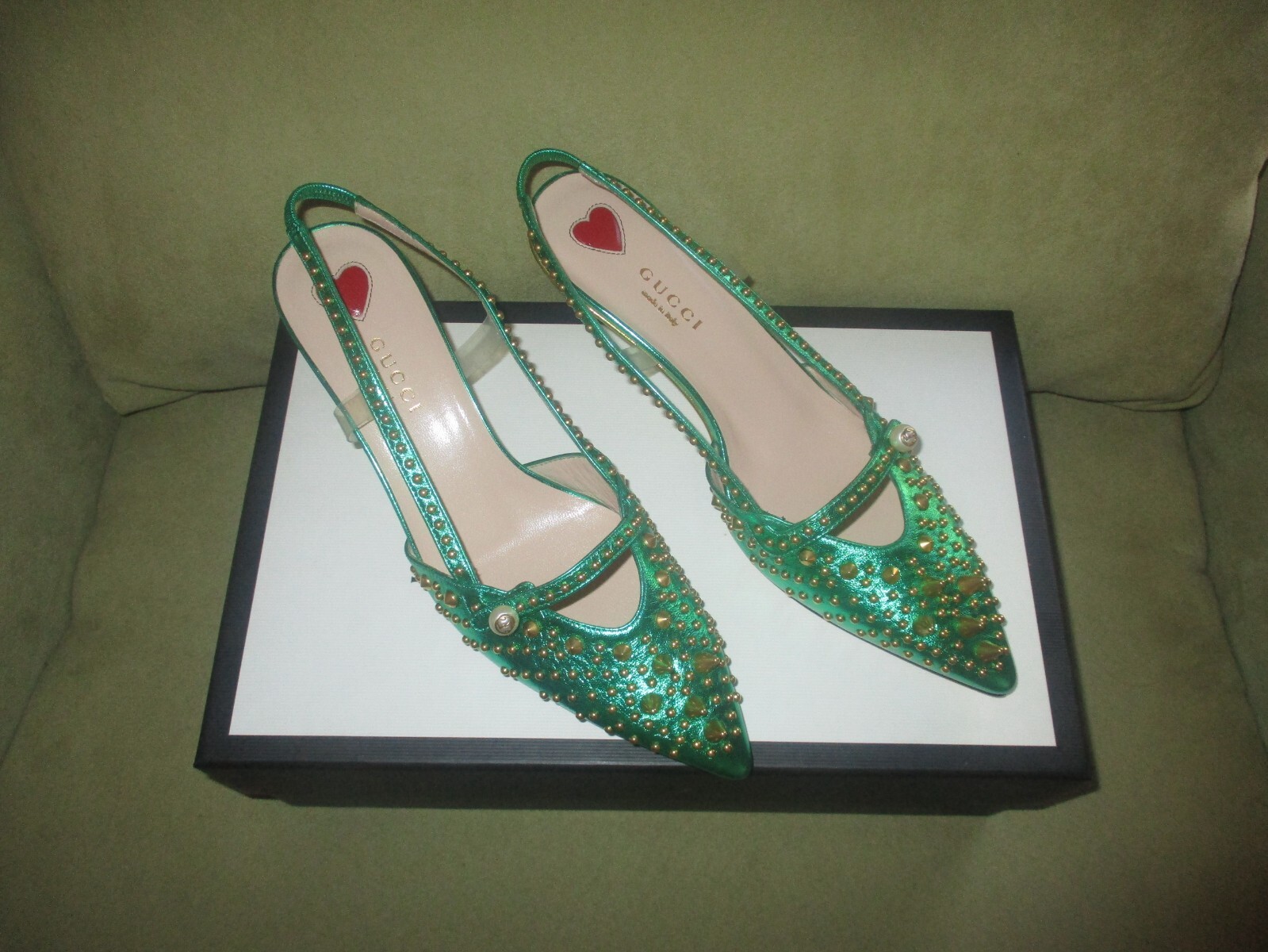 $1410 Gucci Unia Metallic Spike Studded Pearl Sandals Bamboo Heels 36 US 6 NEW