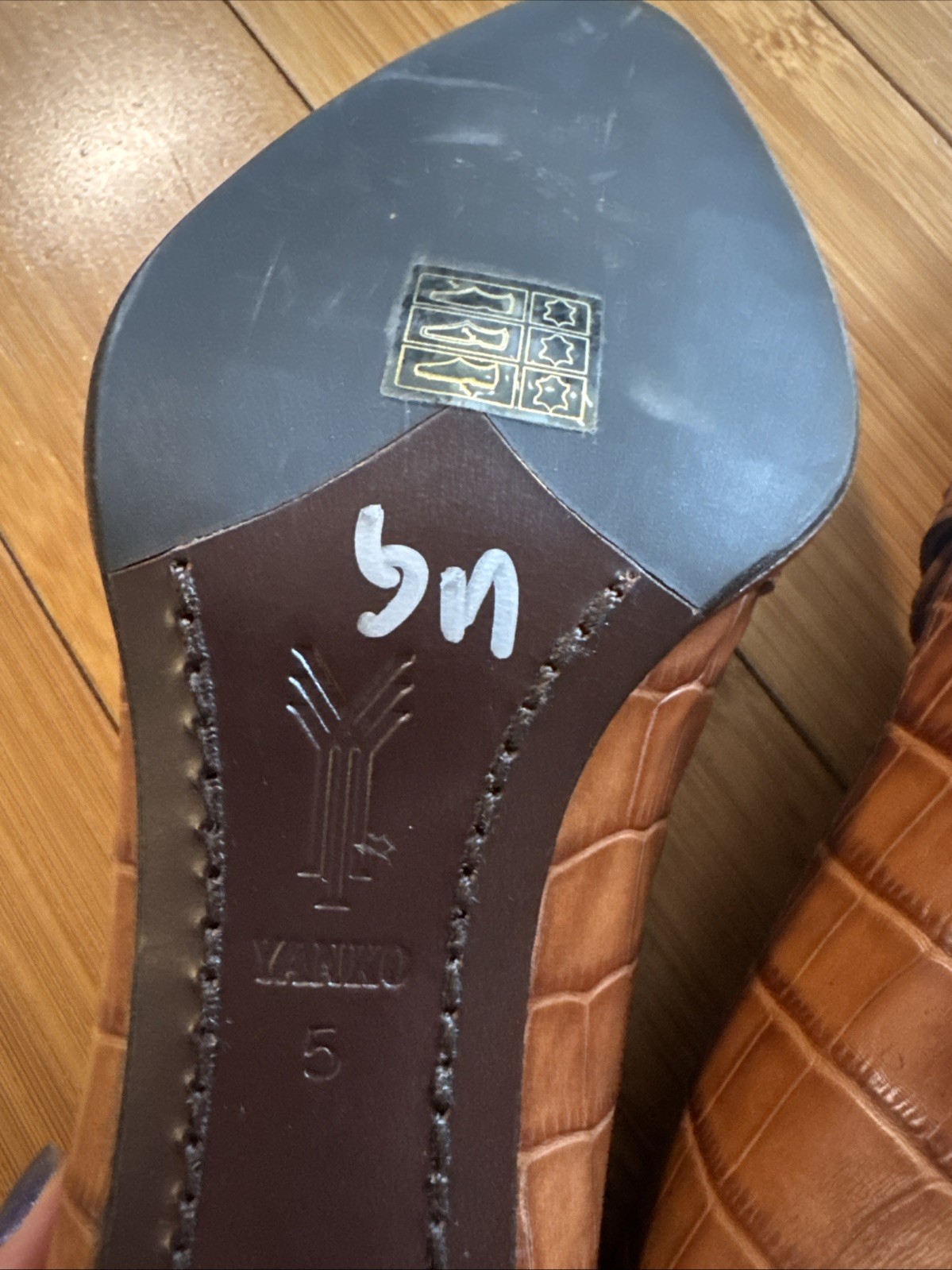 YANKO women’s size 5 designer brown leather pumps heels handmade in Spain