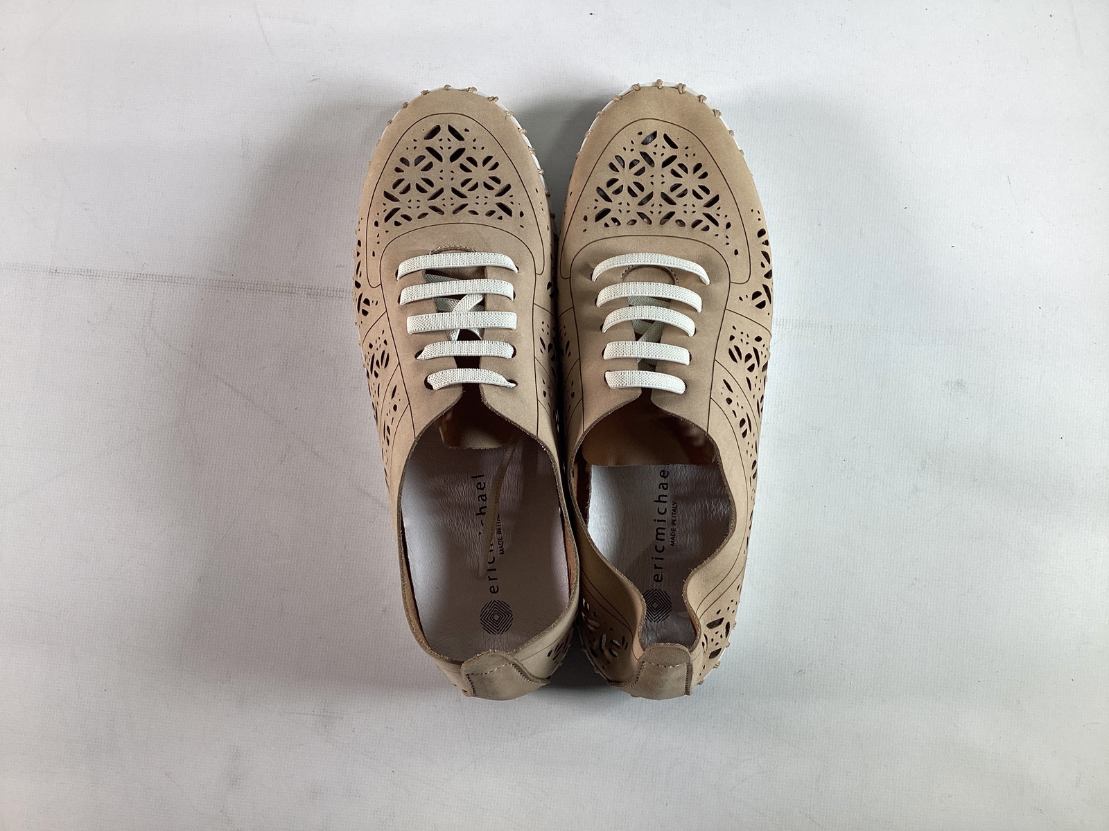 Womens Eric Michael Beige Nubuk Shoes NEW