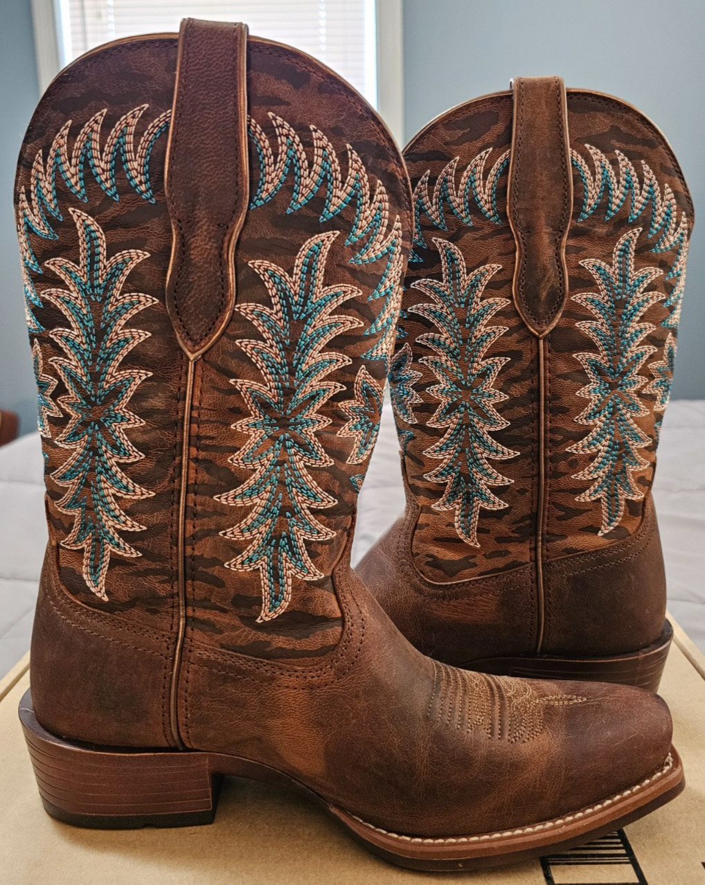 Ariat® (Women’s 7.5 B) Beaumont™ K Toe Western Boot in Sassy Brown/Tiger – $220