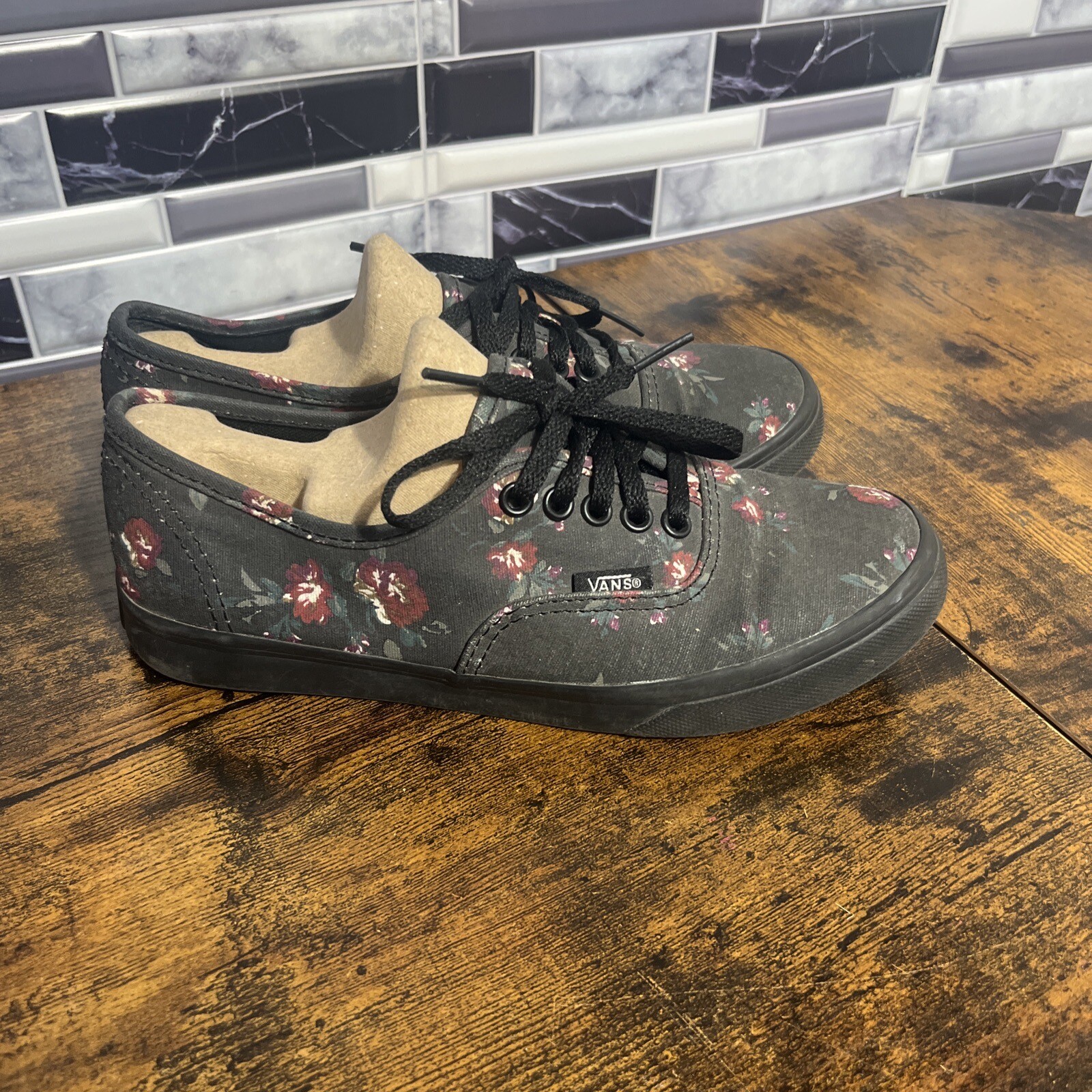 Vans Off The Wall Authentic Black Floral Aloha Classic Shoes Women 5 Men 3.5