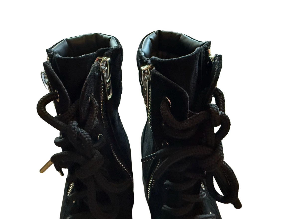 RARE CURRENT MOOD GREENPOINT BLACK VEGAN SUEDE PLATFORM BOOTS | WOMEN’S 9