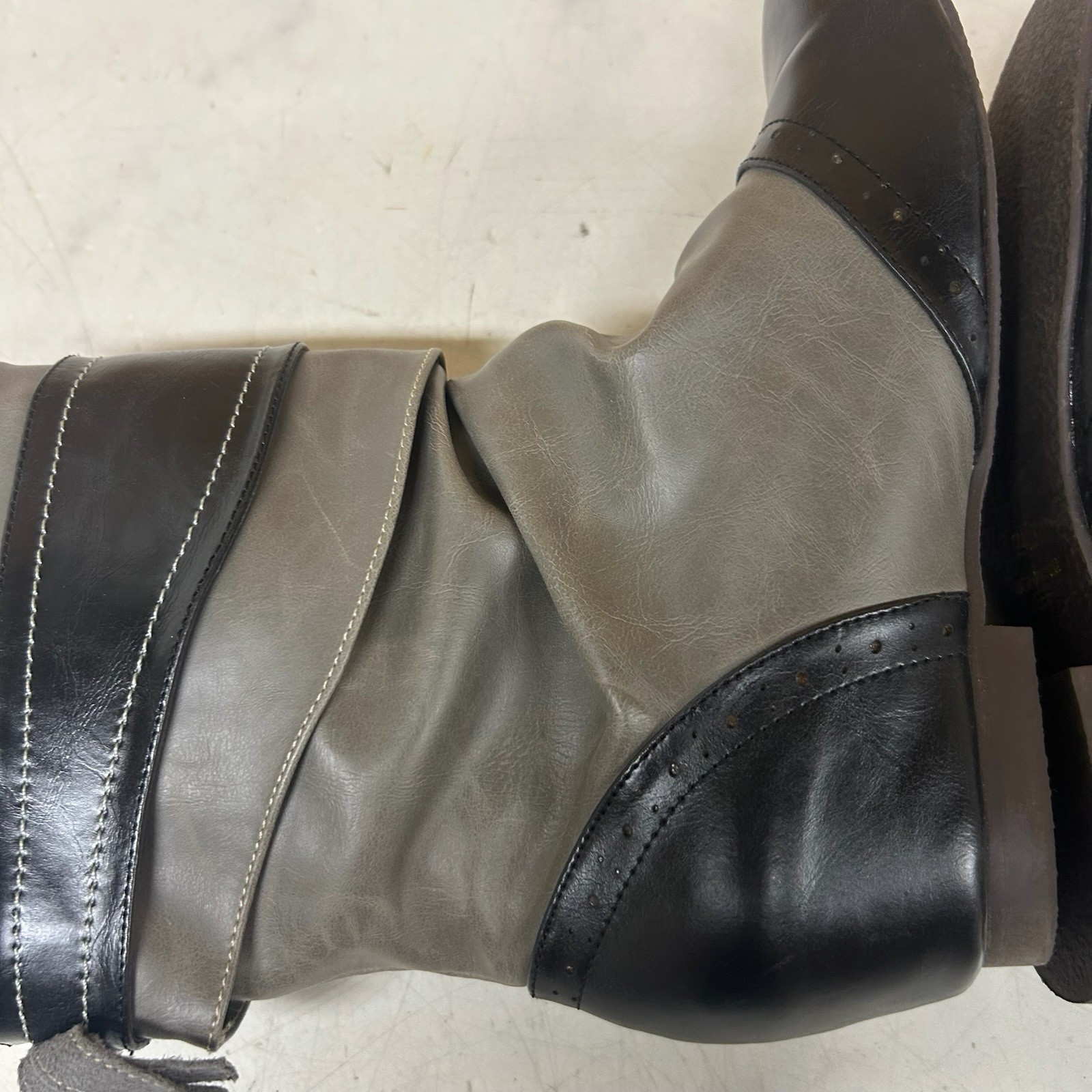 Women’s Short Boots Gray Black Size 24.0cm EEE Used