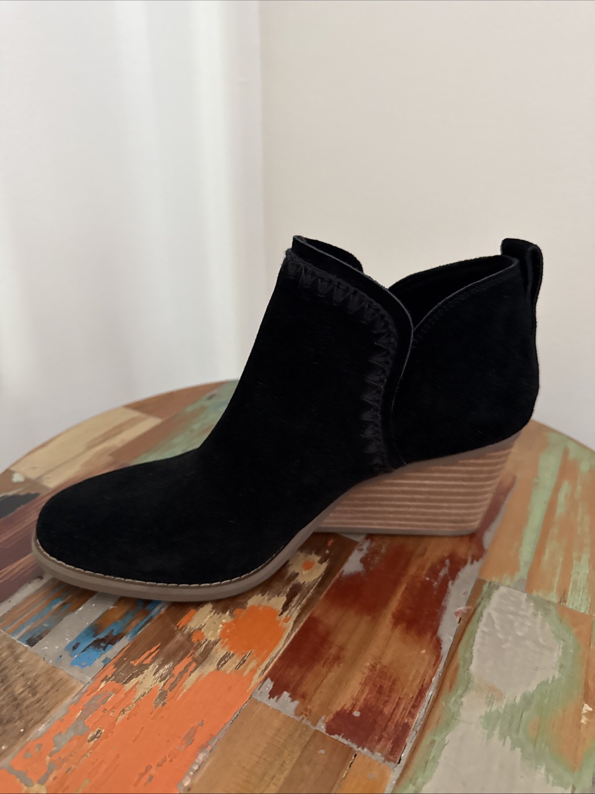 TOMS Women’s Kaia Wedge Bootie Black Suede Size 7
