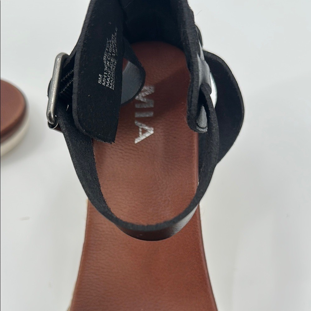 MIA Black and Brown Sandals Minimalist T-Strap Design