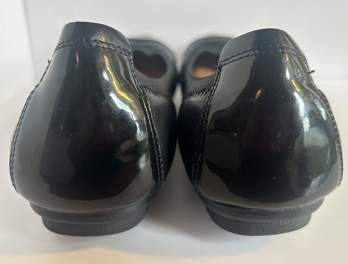 Josef Seibel (US 9/9.5, EU 40) Pippa 07 Black Leather Patent Cap Toe Ballet Flat