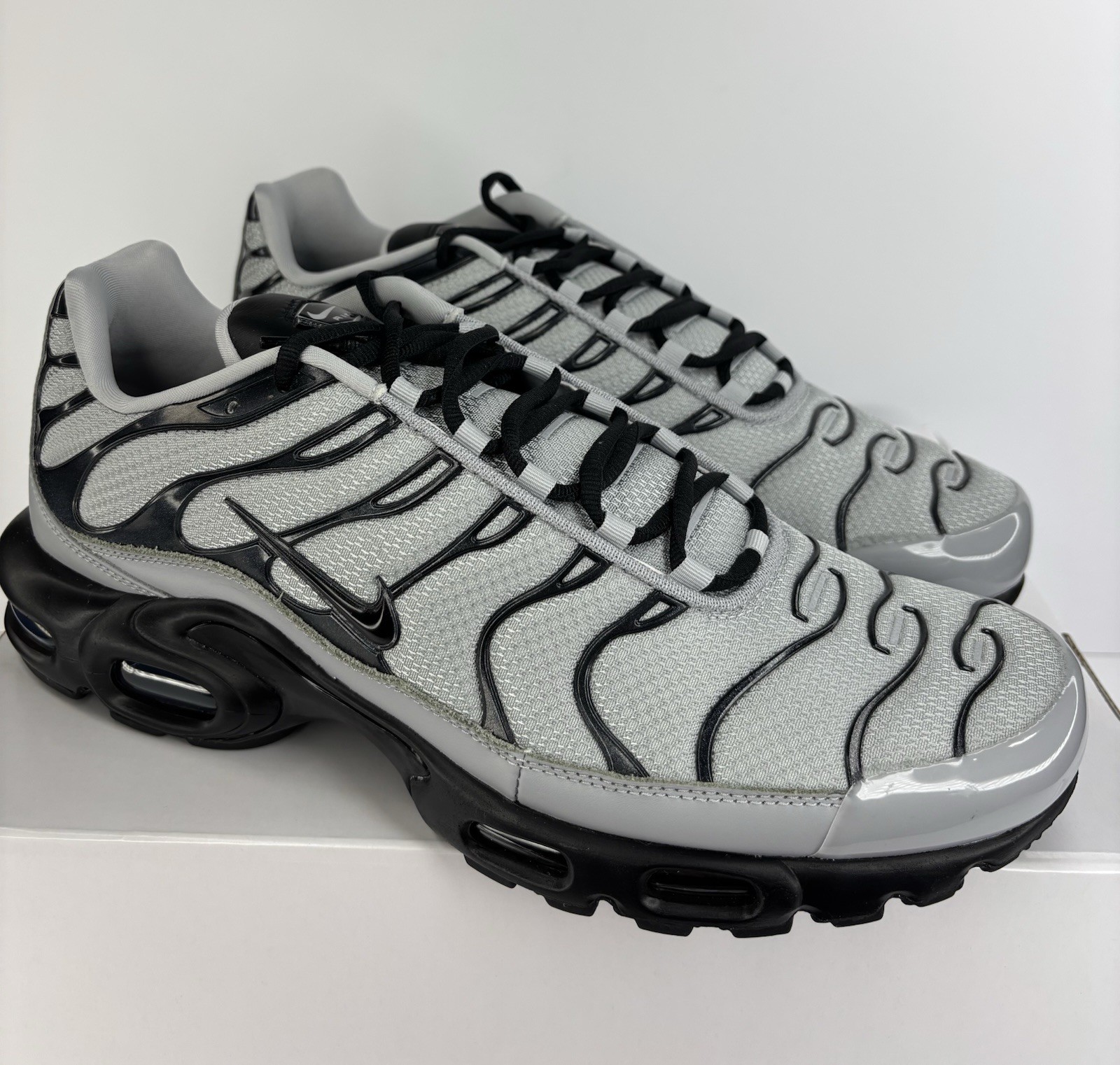 New Nike Air Max Plus By You ID Gray Black Women 13.5/mens 12 RARE FAST SHIPPING