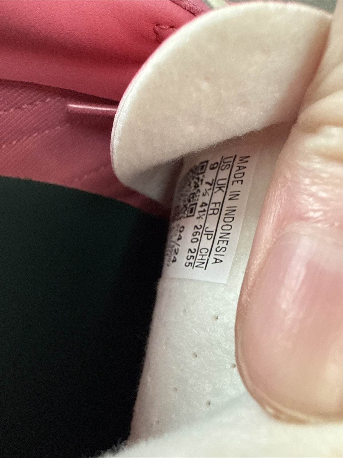 Women’s Size 9 Adidas Gazelle JI2014 Pink Sneaker Shoes