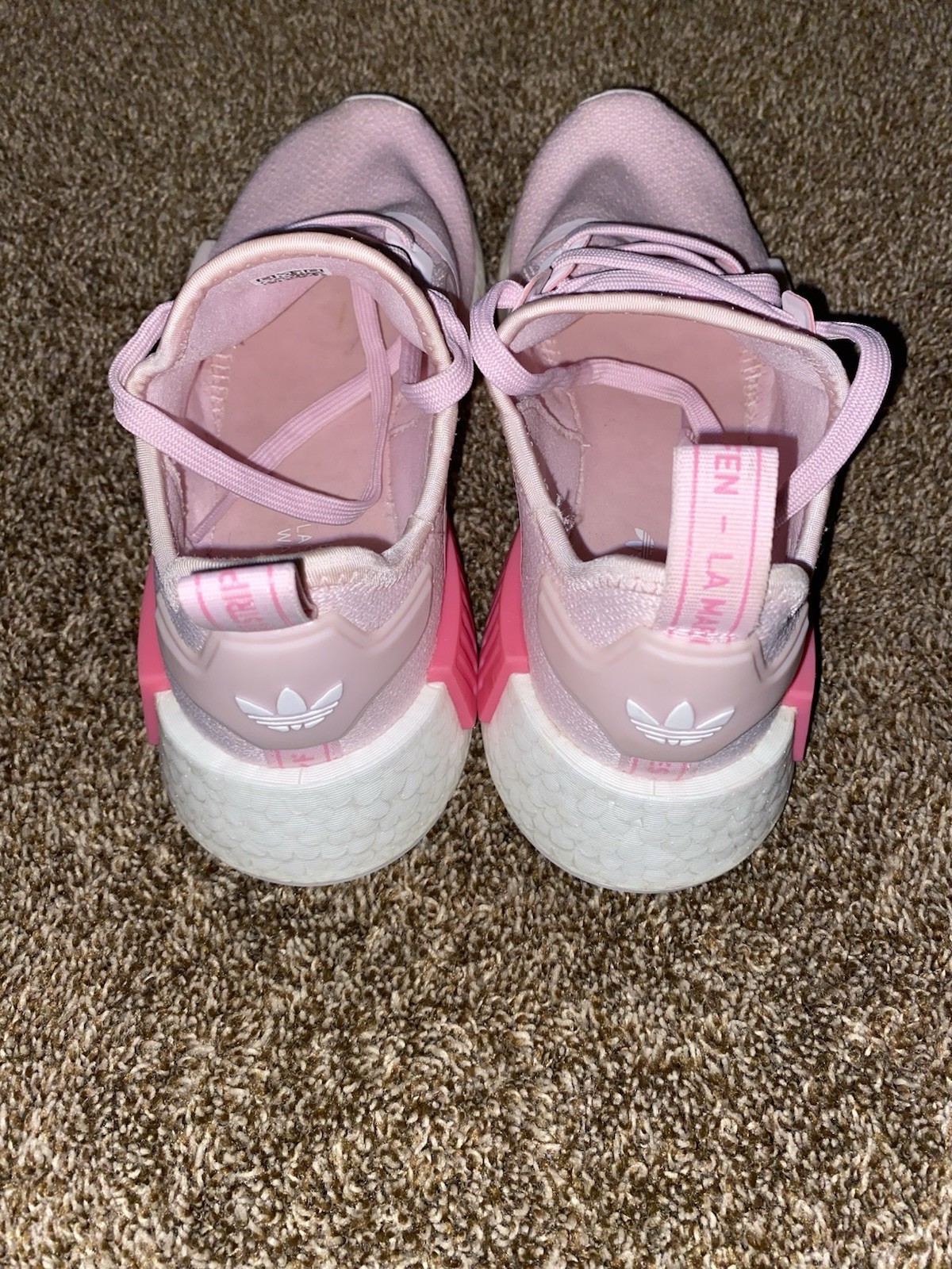 Adidas Originals NMD_R1 IG9970 Womens Sz6 Pink White Boost Running Sneaker Shoes