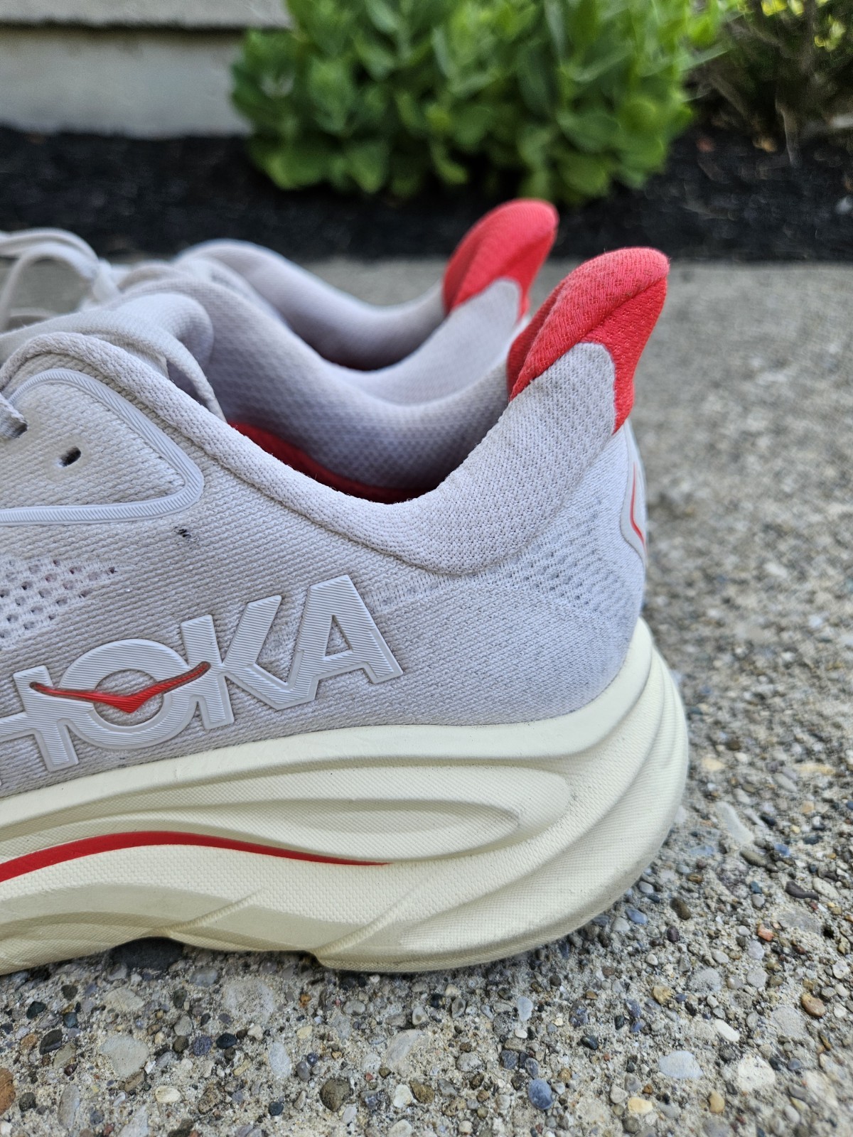 Womens Hoka One One Clifton 10 Stucco Grey Cerise Running Shoes Size 9.5 B