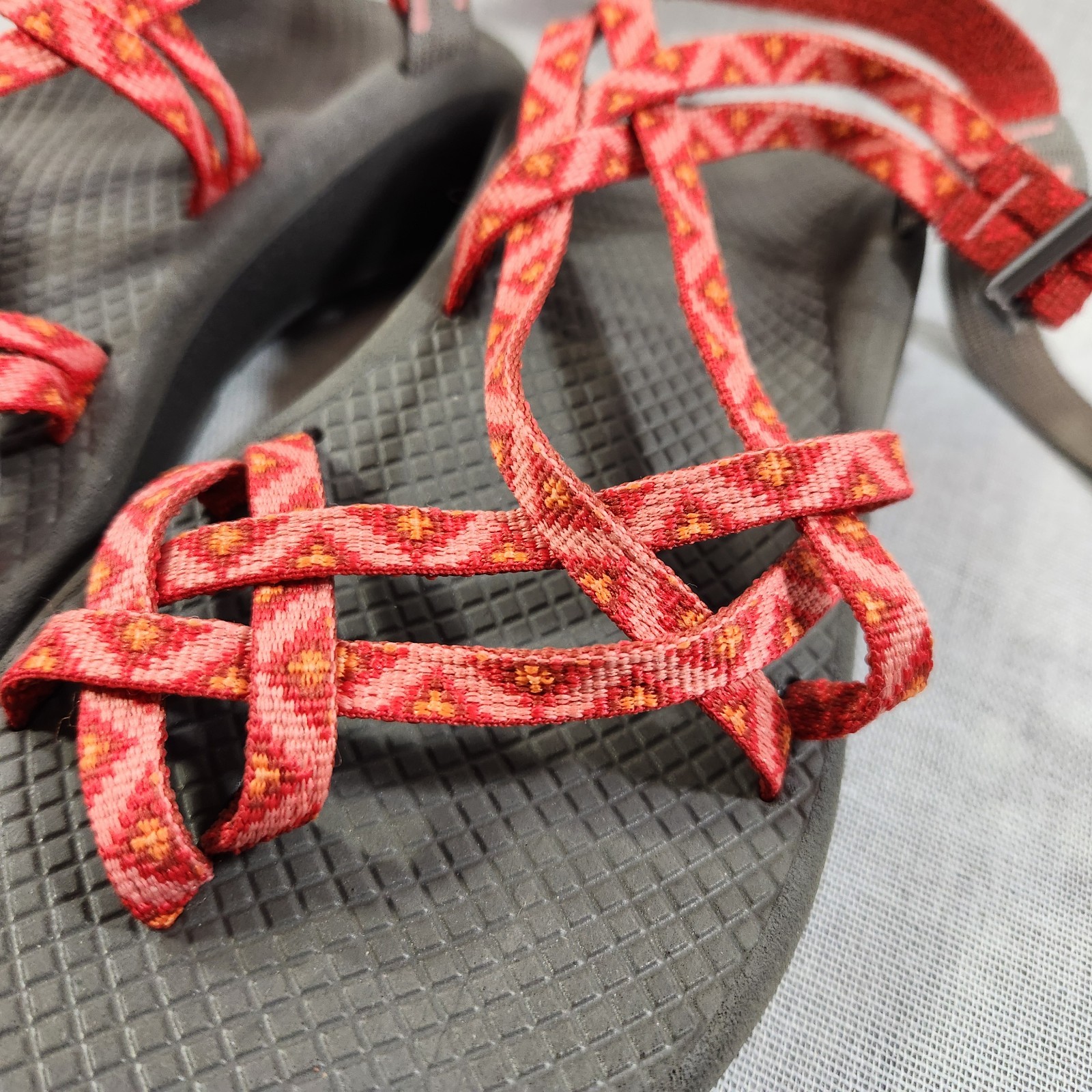 Chaco ZCloud X2 Botanic Spicy Orange Womens Size 8 Sandals Shoes Strappy