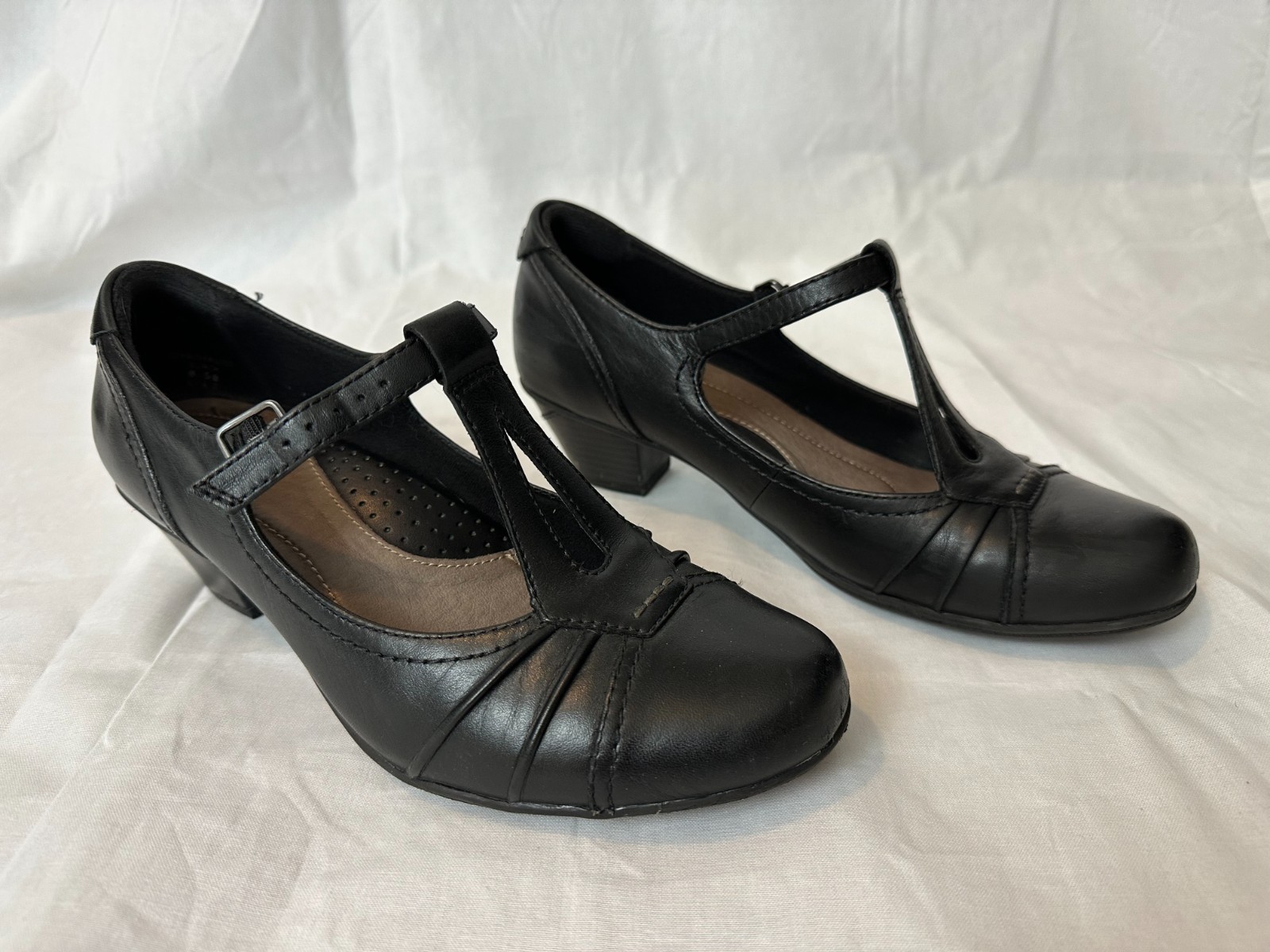 Earth Shoes Wanderlust Women’s 8.5 T-Strap Mary Jane Heels Black Leather